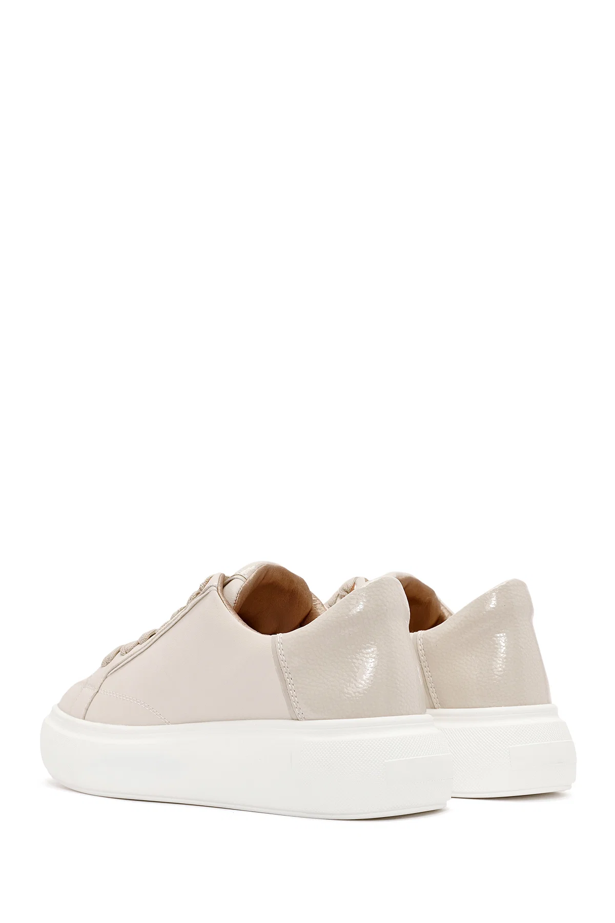 ACBC x Derimod Kadın Krem Bağcıklı Kalın Tabanlı Sneaker - Image 6