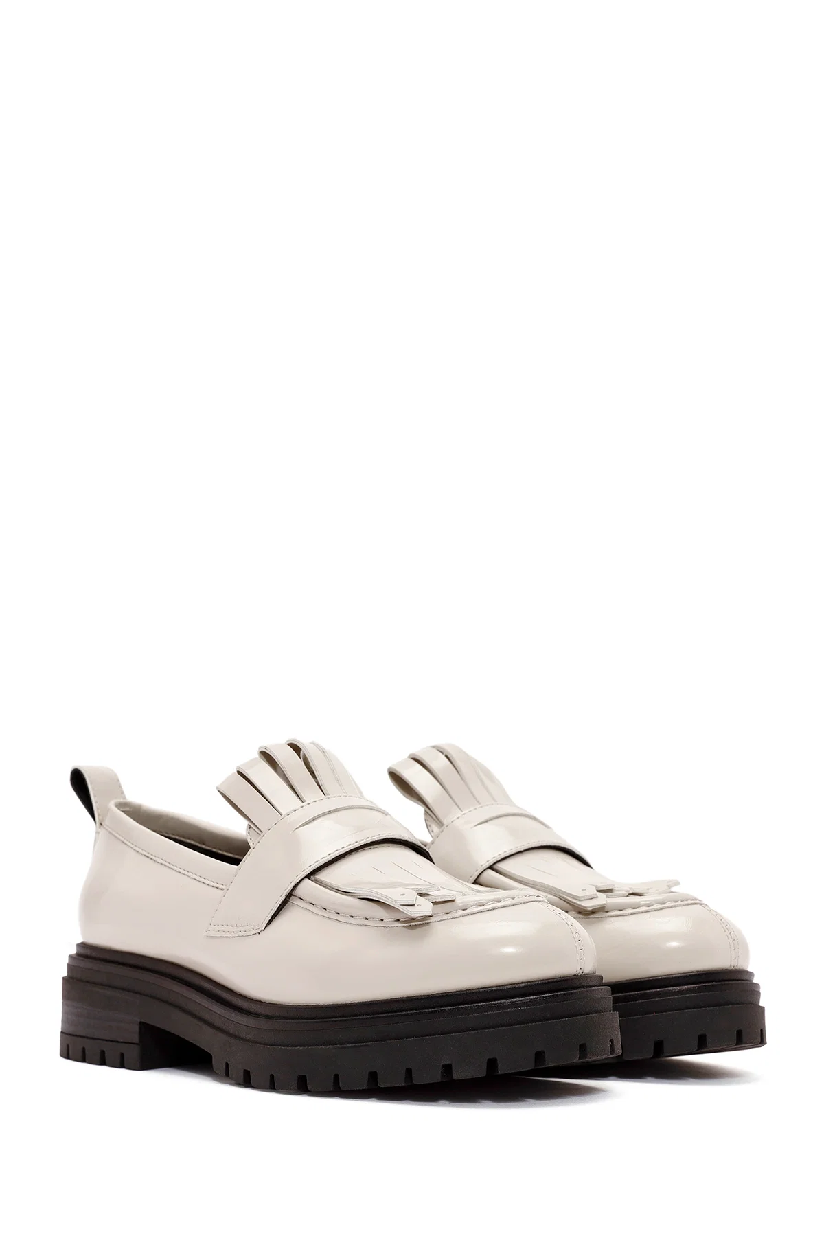 ACBC x Derimod Kadın Krem Kalın Tabanlı Maskülen Loafer - Image 3