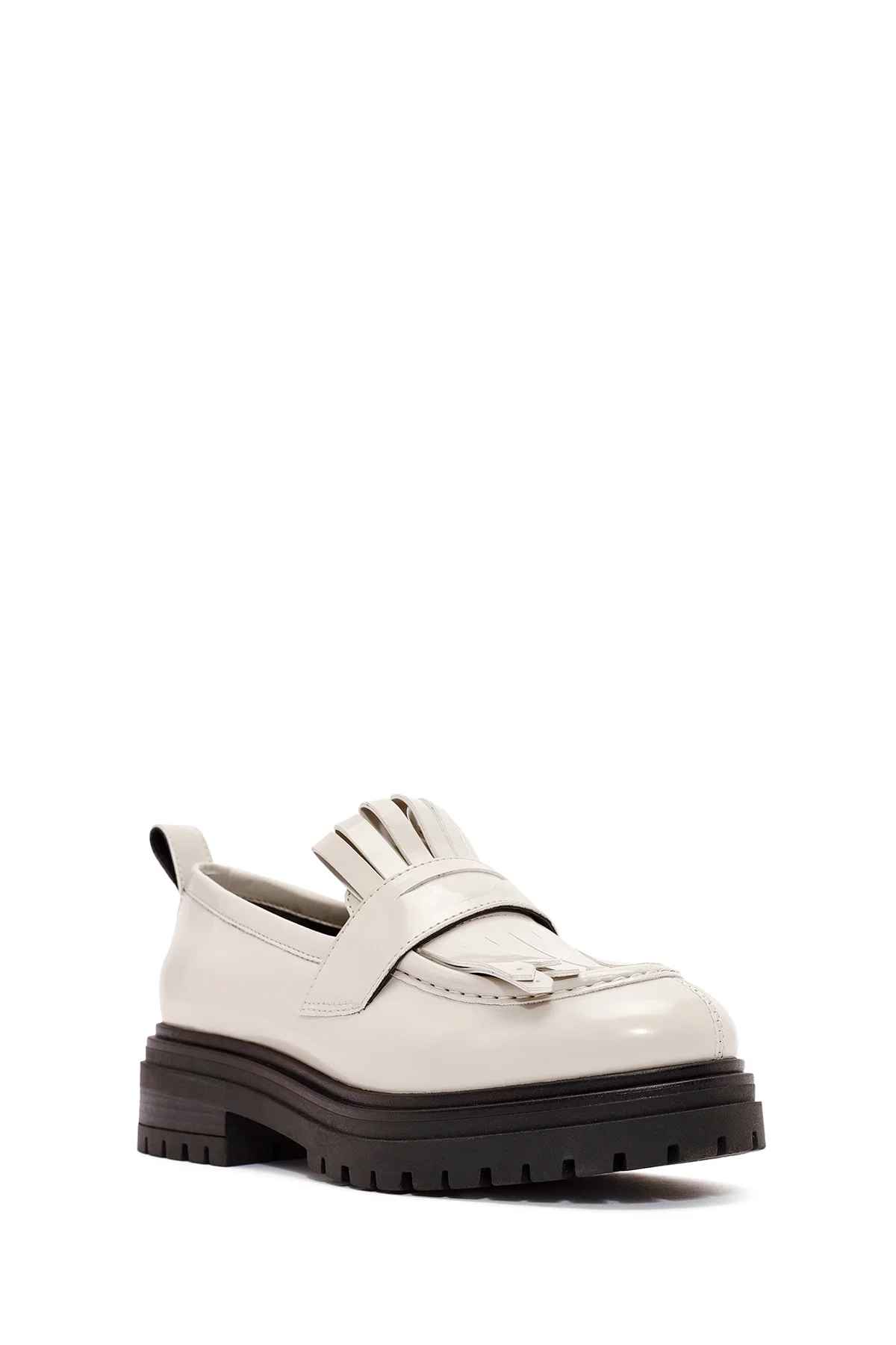 ACBC x Derimod Kadın Krem Kalın Tabanlı Maskülen Loafer - Image 6