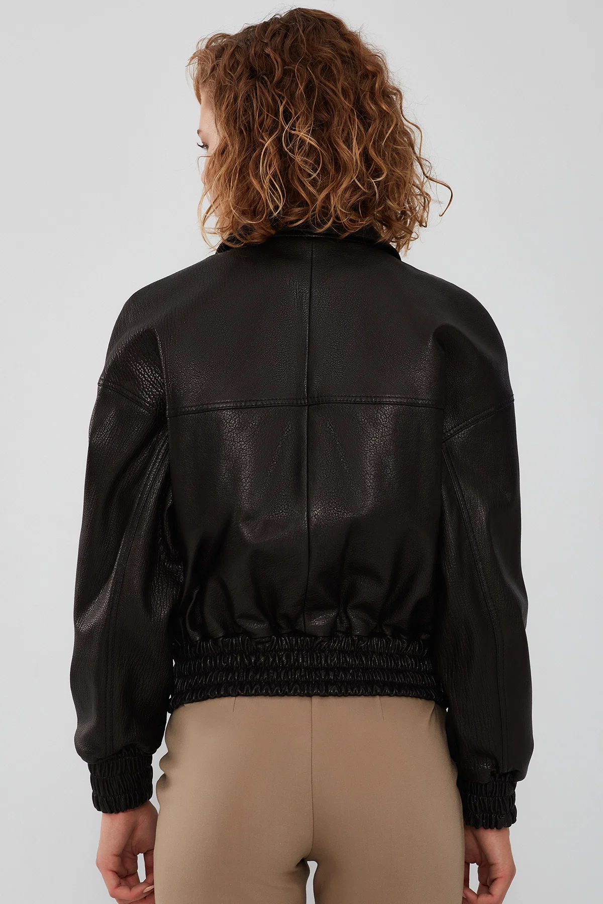 Chloe Kadın Siyah Oversize Deri Ceket - Image 3