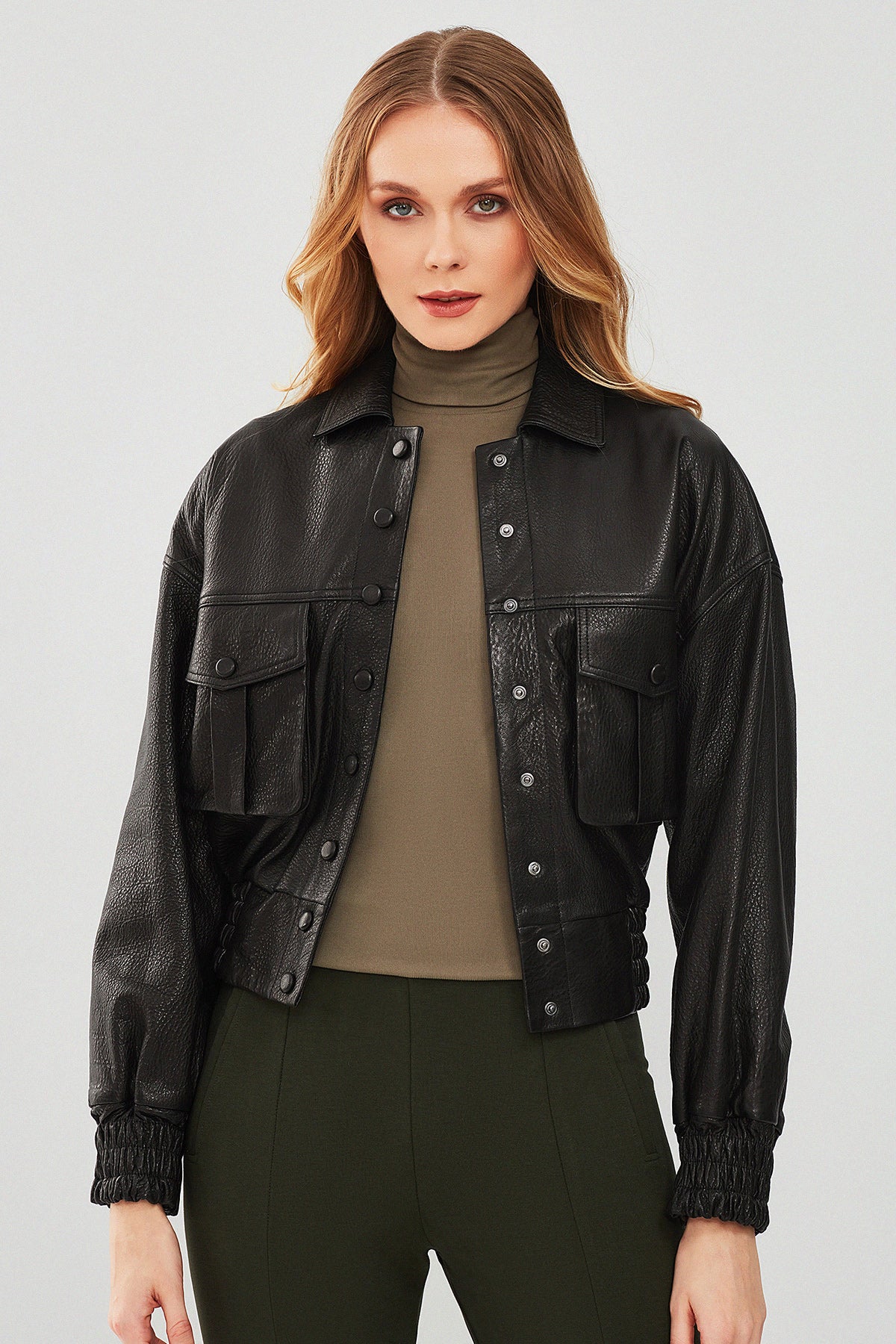 Chloe Kadın Siyah Oversize Deri Ceket - Image 2