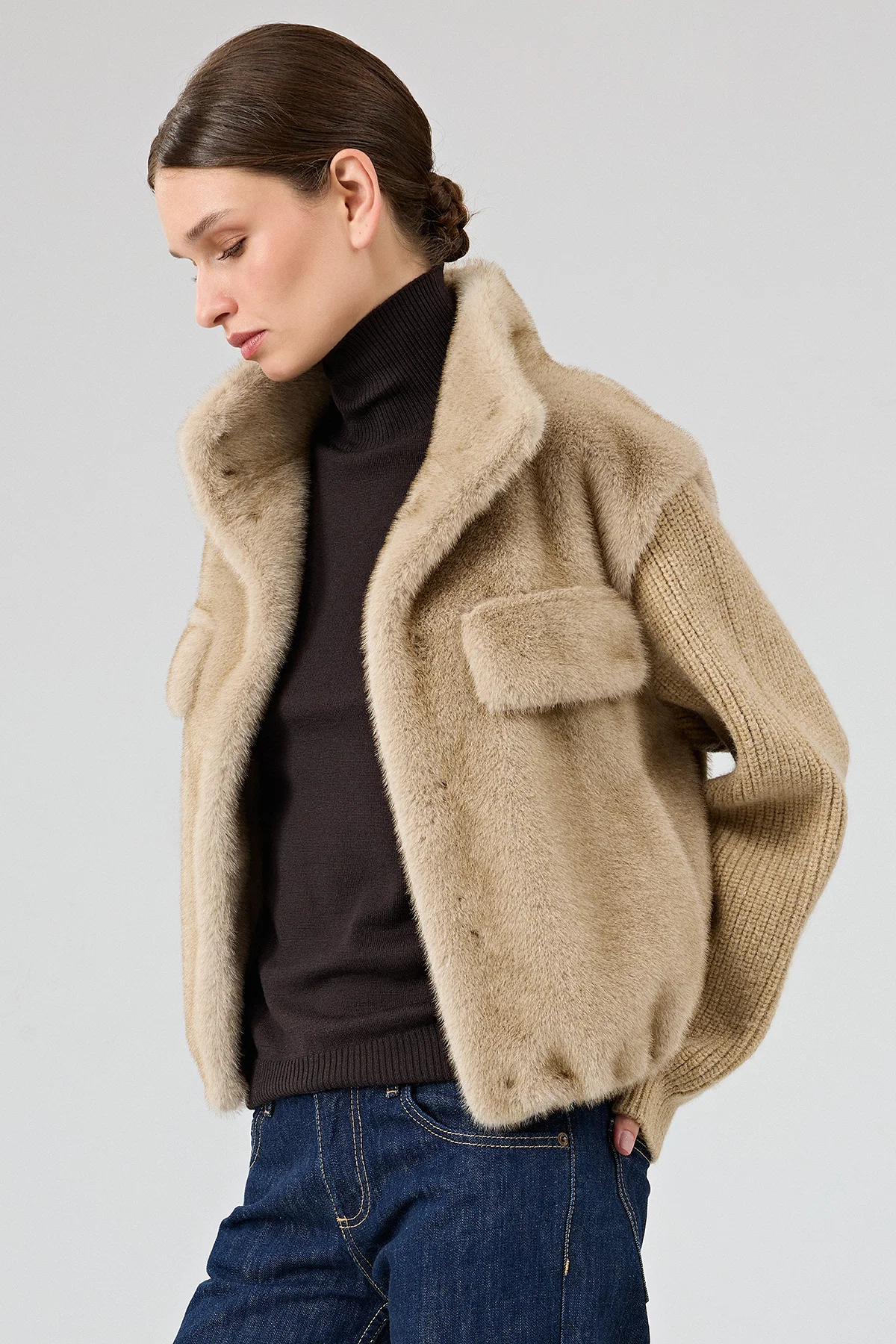 Cortina Kadın Bej Kısa Teddy Mont - Image 4