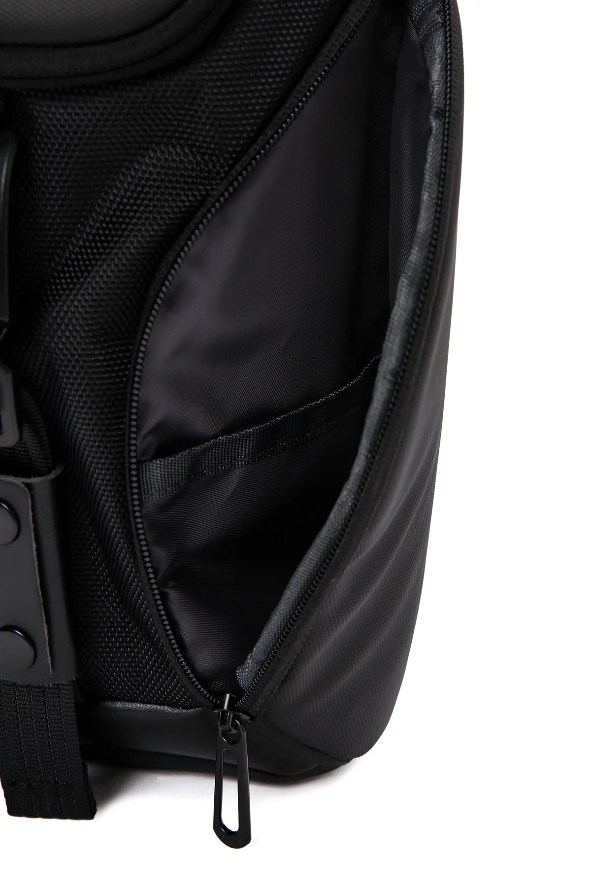 D-Pack Erkek Siyah Uzun Askılı Omuz Çantası - Image 16