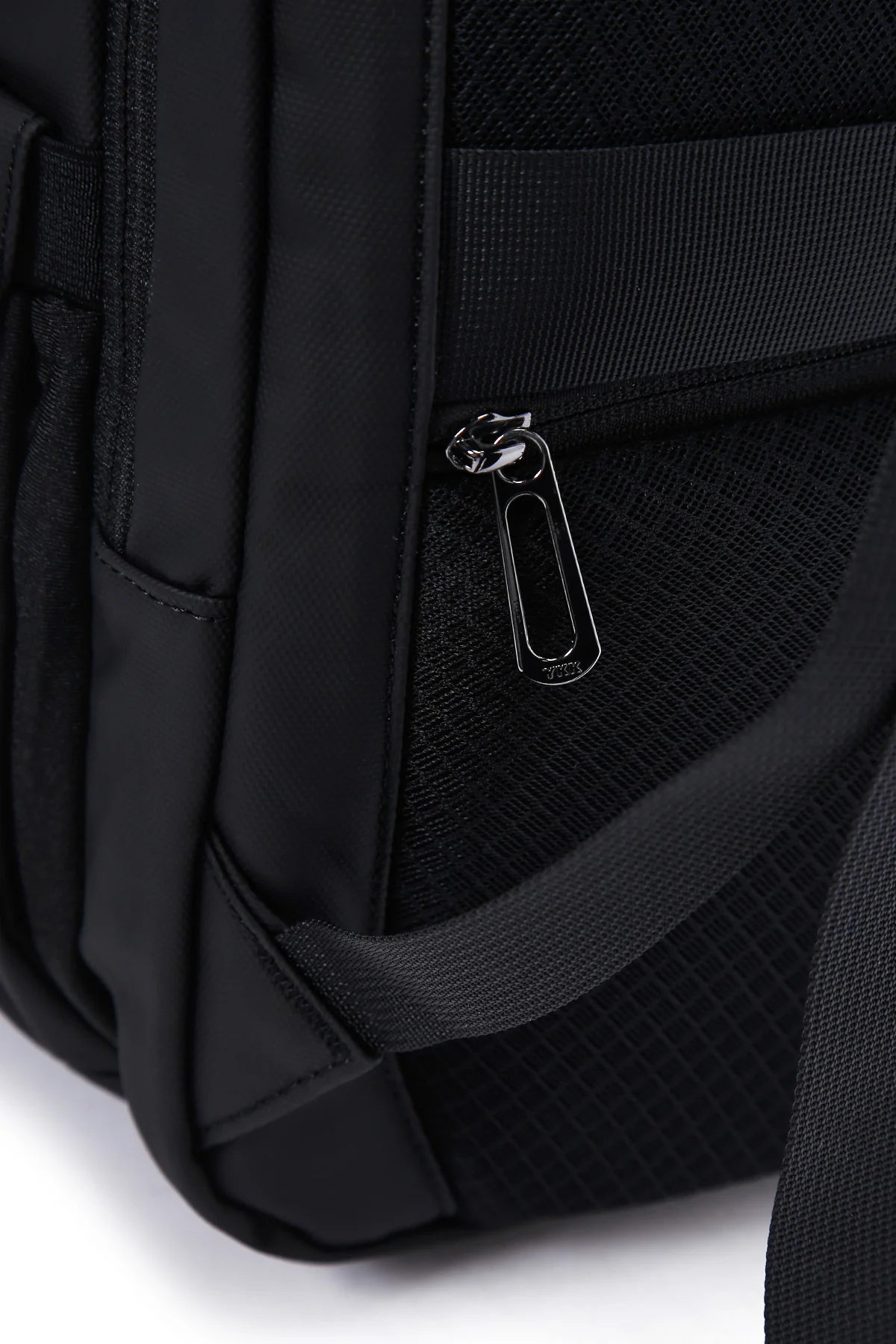 D-Pack Unisex Siyah Teknolojik Kumaş Hardcase Sırt Çantası - Image 16