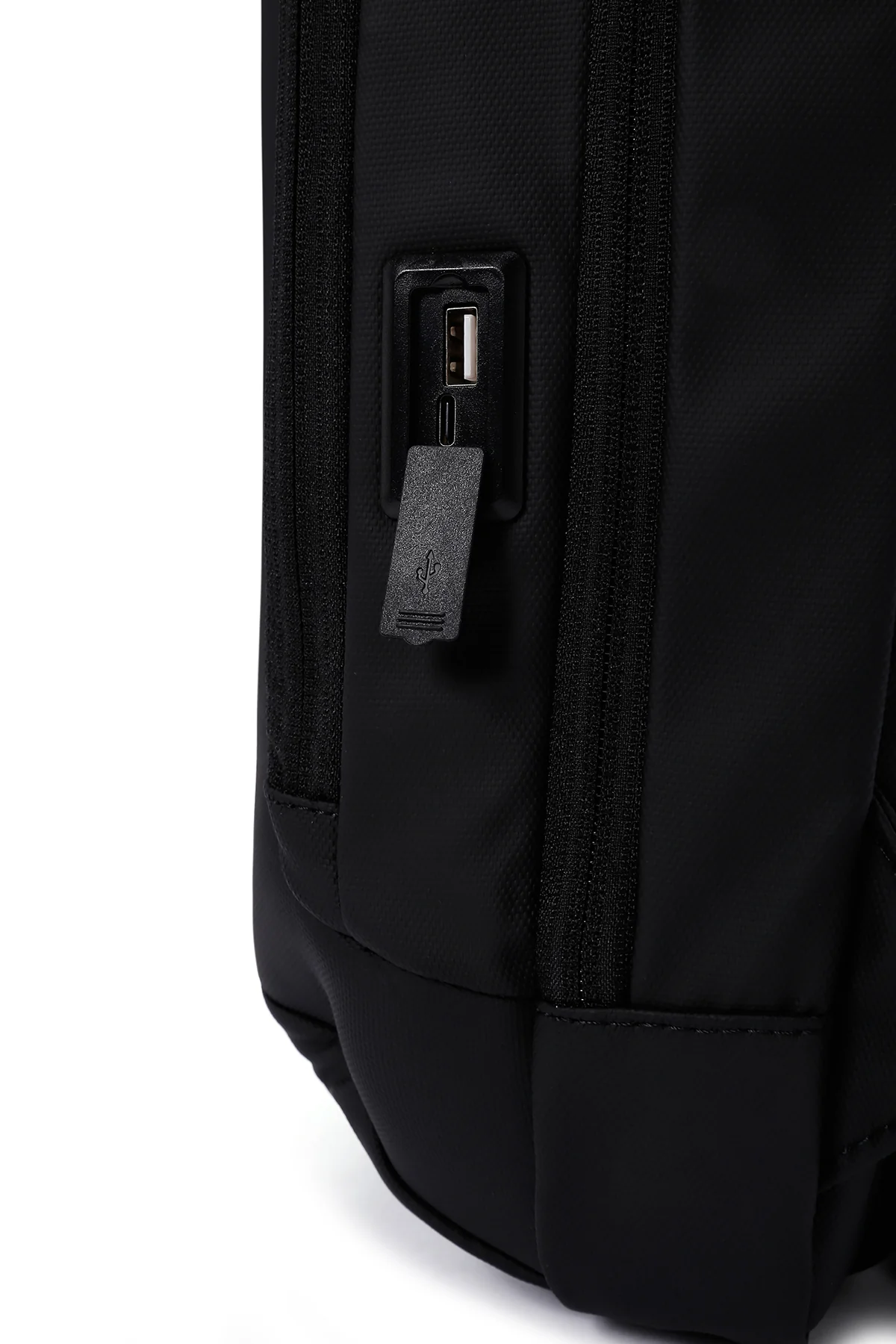 D-Pack Unisex Siyah Teknolojik Kumaş Hardcase Sırt Çantası - Image 11
