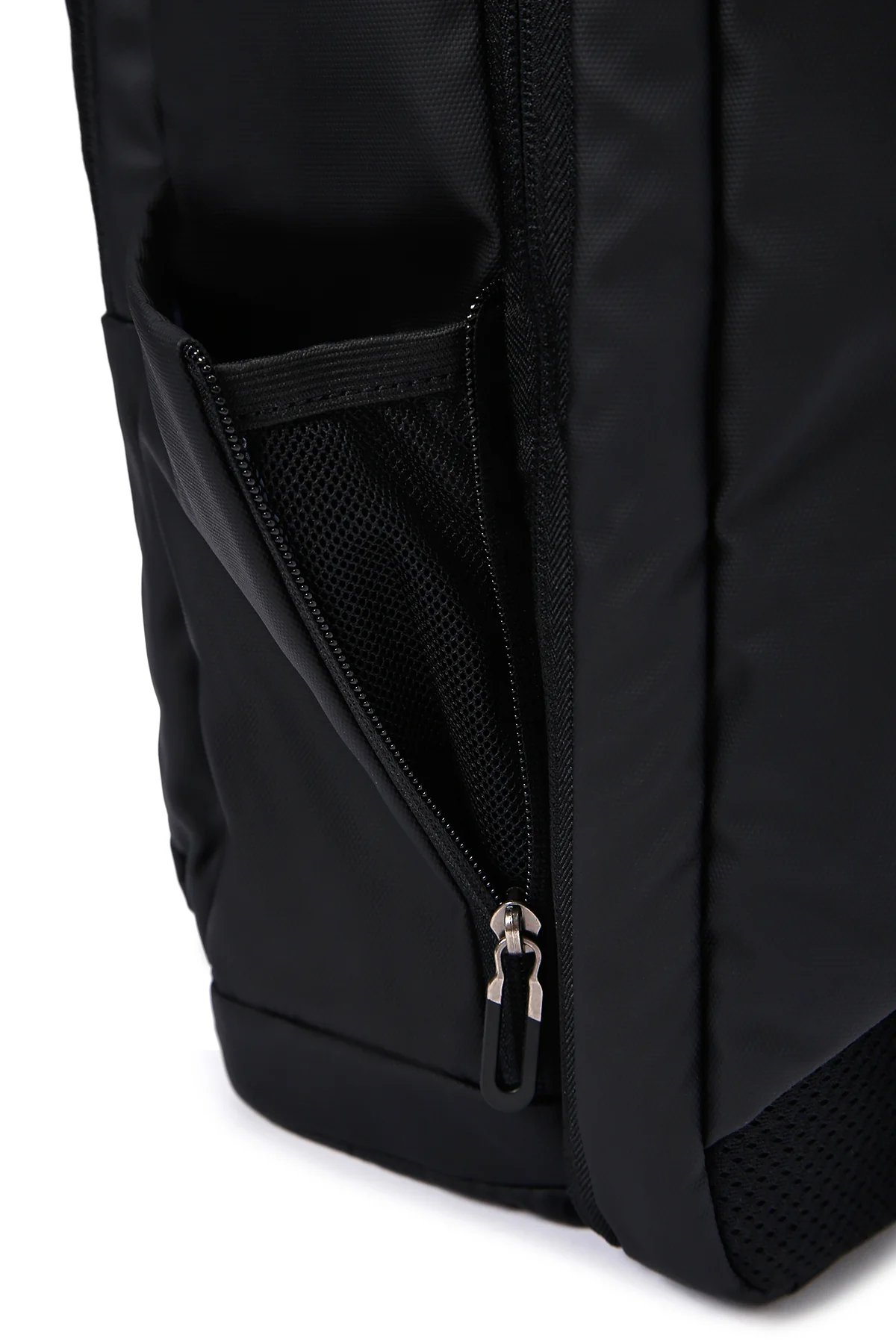 D-Pack Unisex Siyah Teknolojik Kumaş Sırt Çantası - Image 11