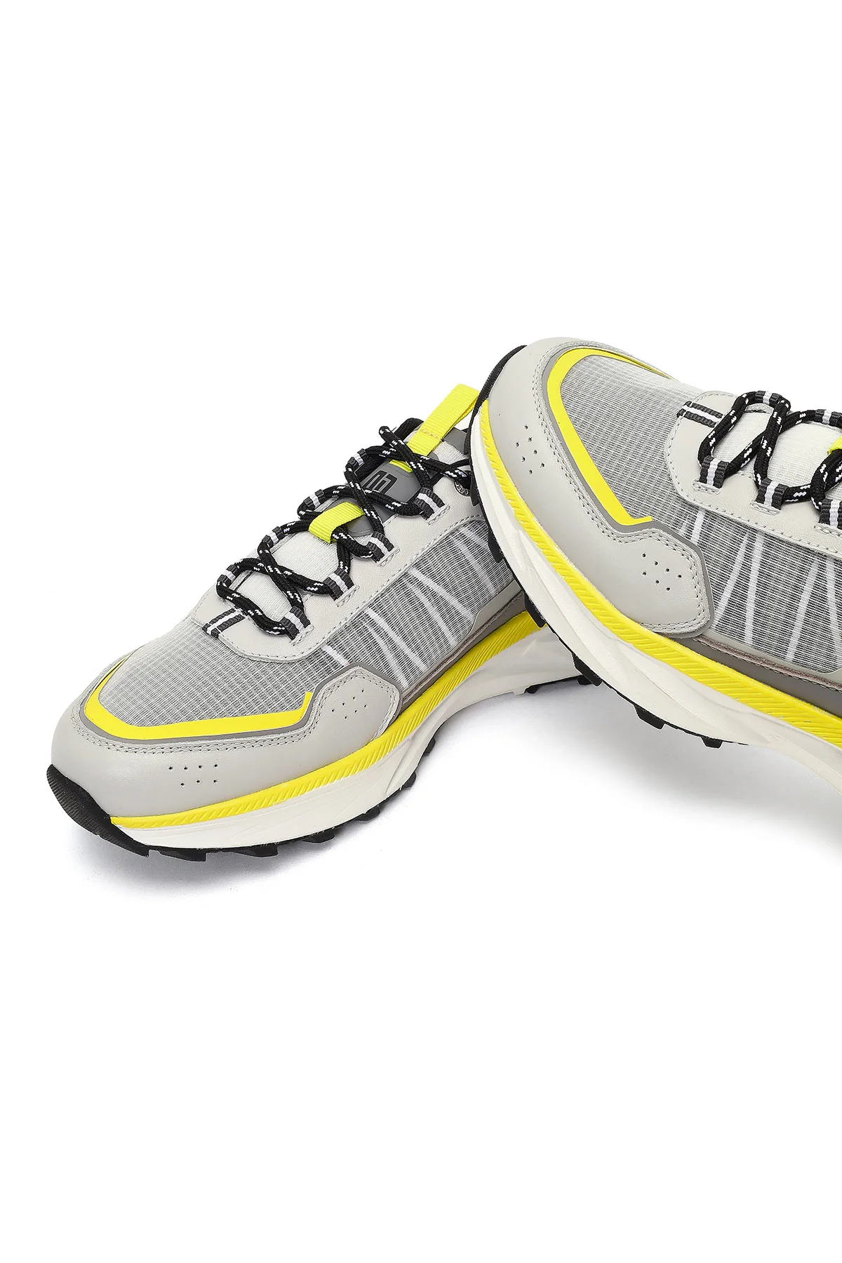 Derimod Studio Erkek Gri Bağcıklı Kalın Tabanlı Sneaker - Image 10
