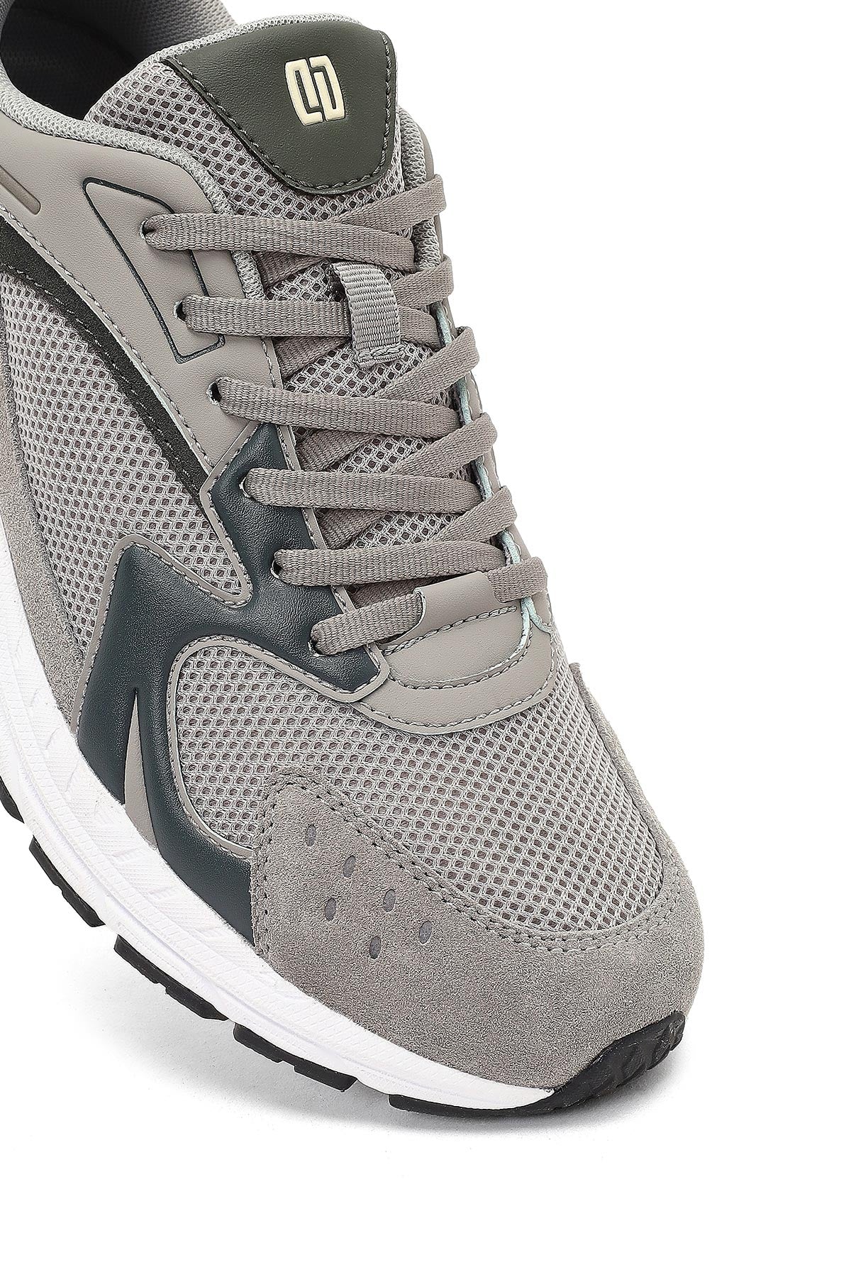 Derimod Studio Erkek Gri Bağcıklı Kalın Tabanlı Sneaker - Image 9