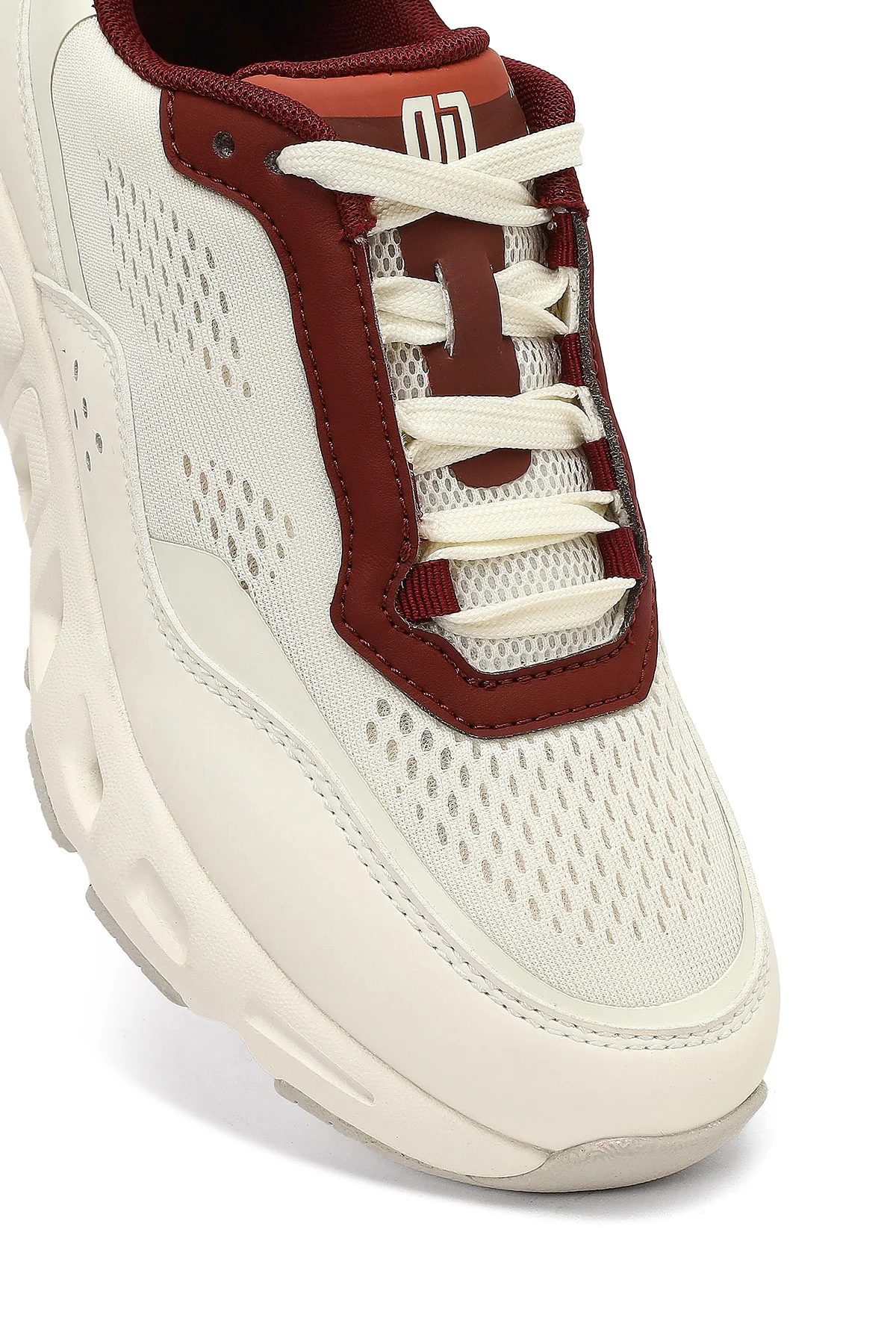 Derimod Studio Kadın Beyaz Bağcıklı Kalın Tabanlı Sneaker - Image 9