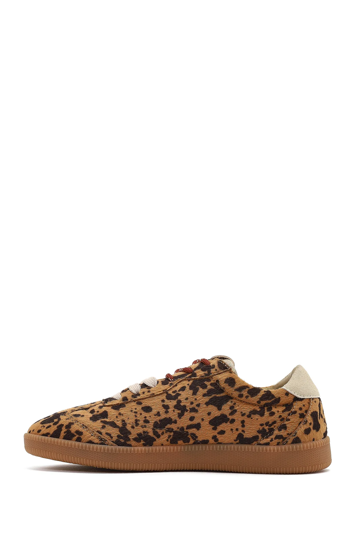 Derimod Studio Kadın Leopar Bağcıklı Desenli Sneaker - Image 2