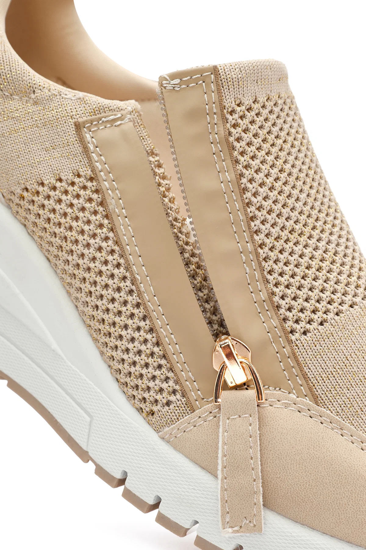 Derimod Zero Kadın Bej Fermuarlı Dolgu Topuklu Kumaş Sneaker - Image 11
