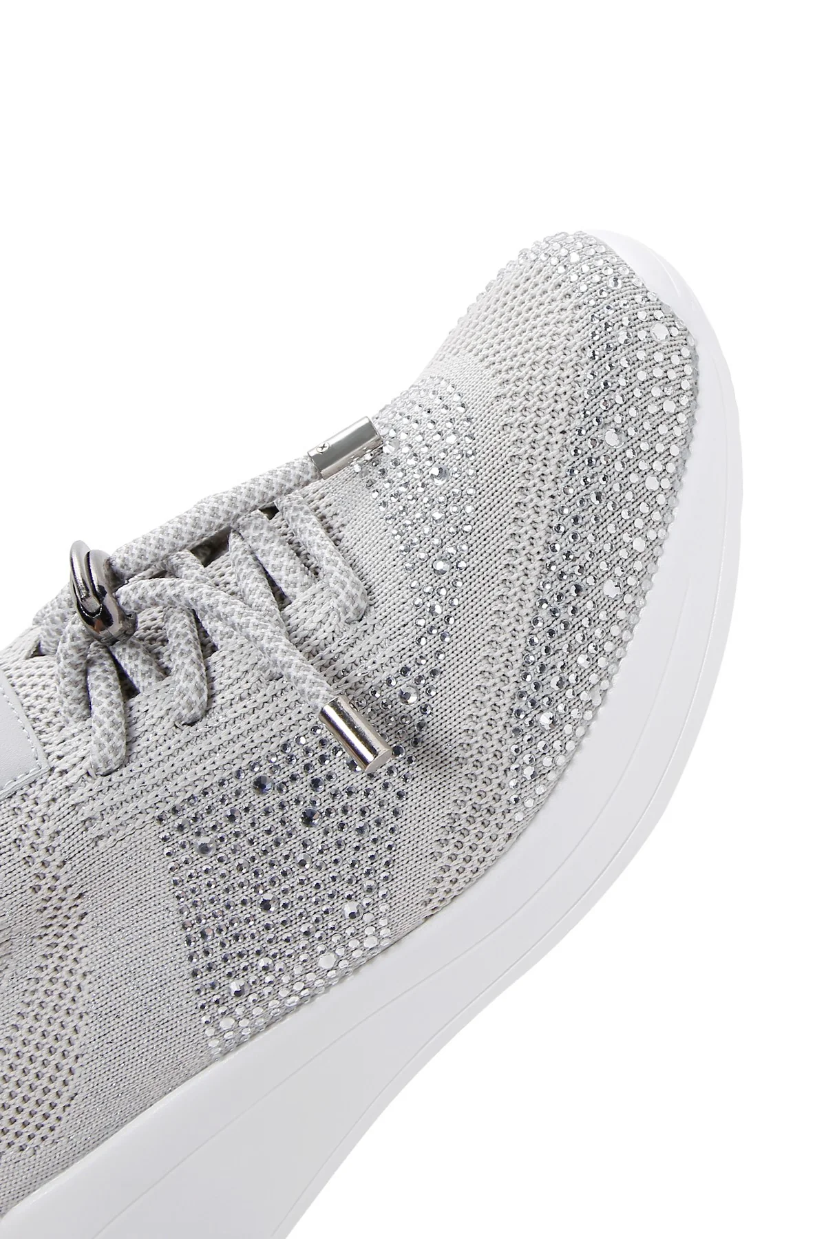 Derimod Zero Kadın Gri Bağcıklı Kalın Tabanlı Taşlı Sneaker - Image 8