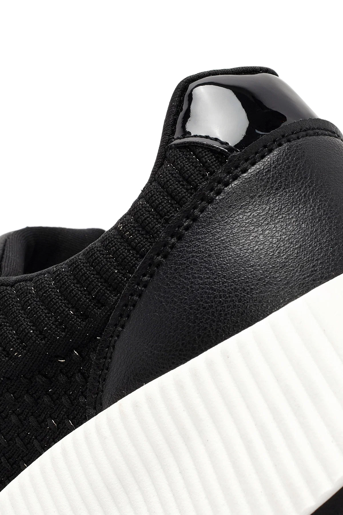 Derimod Zero Kadın Siyah Bağcıklı Kalın Tabanlı Kumaş Sneaker - Image 9