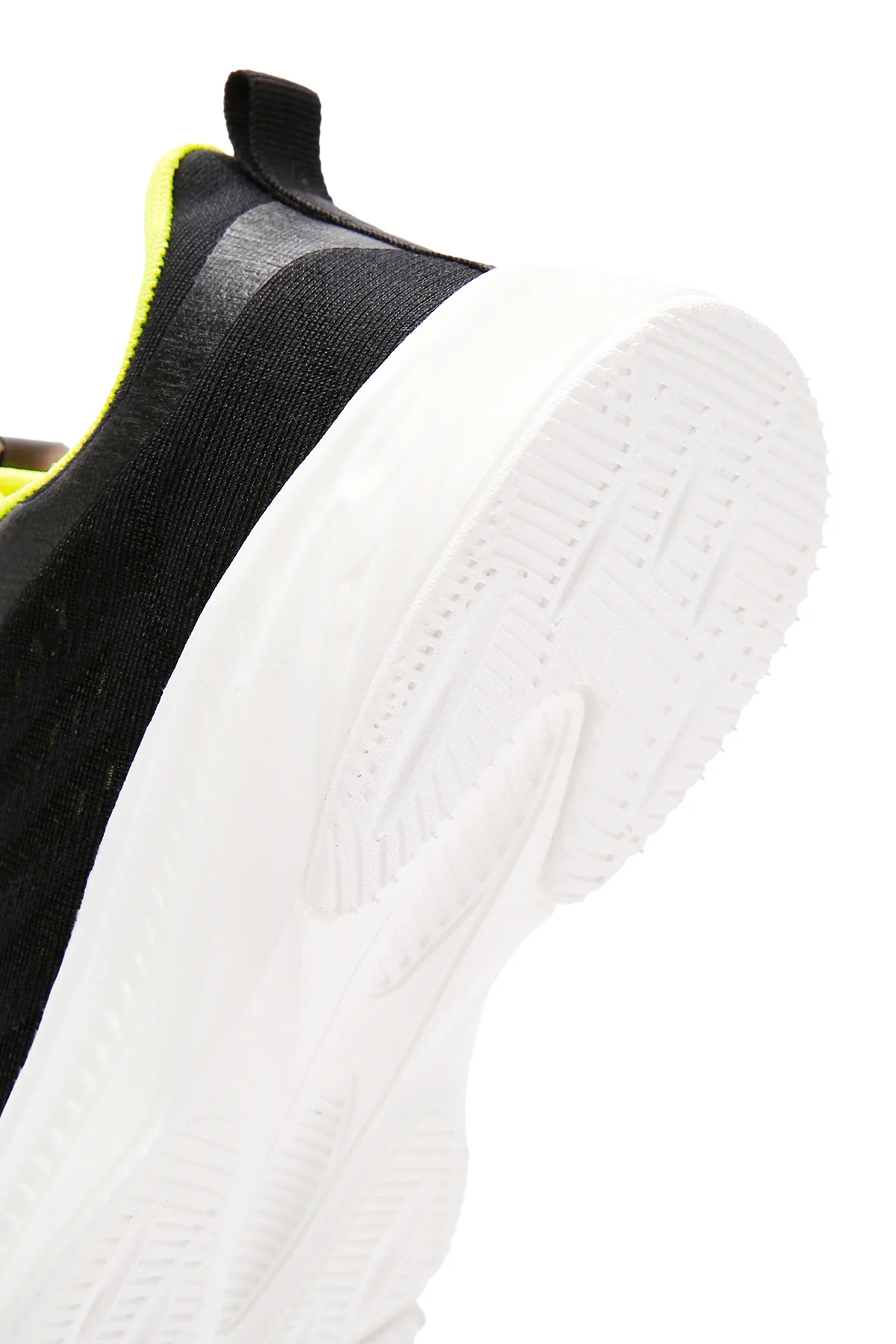 Derimod Zero Kadın Siyah Bağcıklı Kalın Tabanlı Spor Sneaker - Image 9