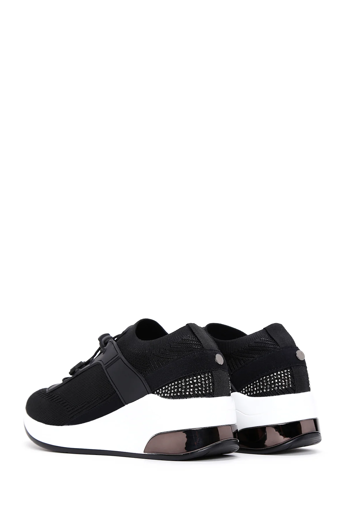Derimod Zero Kadın Siyah Kalın Tabanlı Bağcıklı Sneaker - Image 5