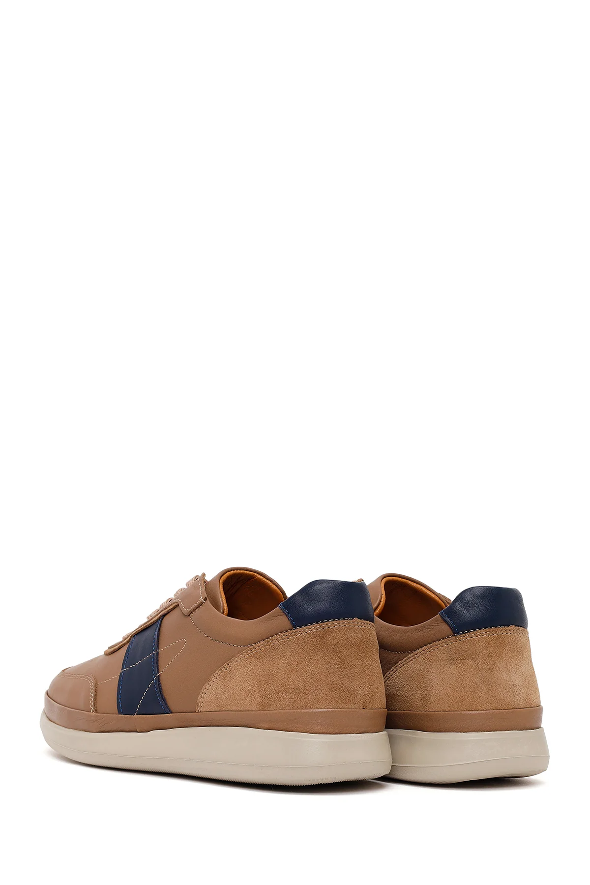 Erkek Bej Bağcıklı Deri Casual Sneaker - Image 6