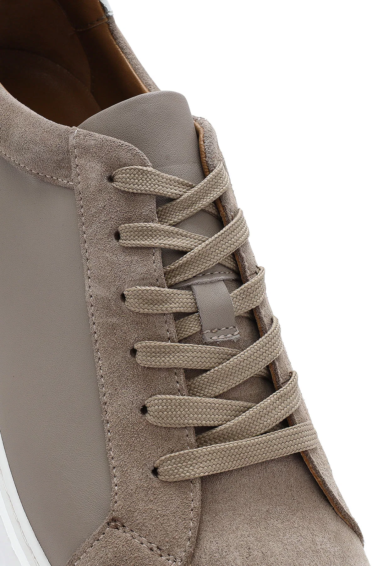 Erkek Bej Bağcıklı Deri Sneaker - Image 8