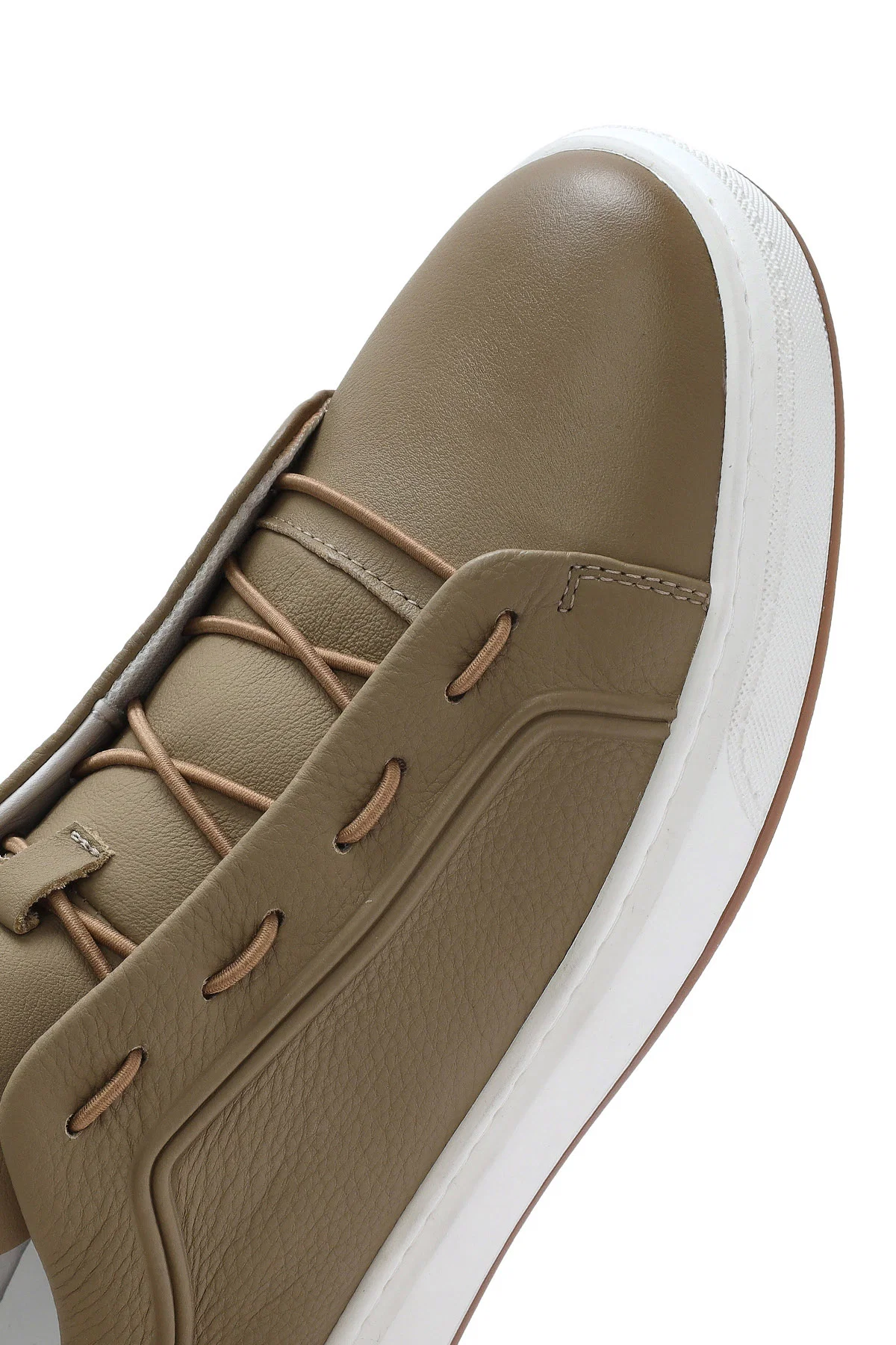 Erkek Bej Bağcıklı Deri Sneaker - Image 9