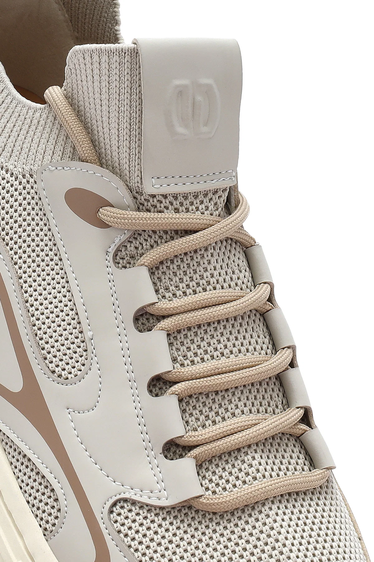 Erkek Bej Bağcıklı Deri Sneaker - Image 8