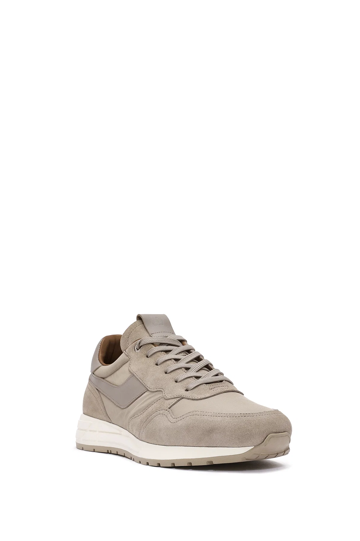 Erkek Bej Bağcıklı Deri Sneaker - Image 6