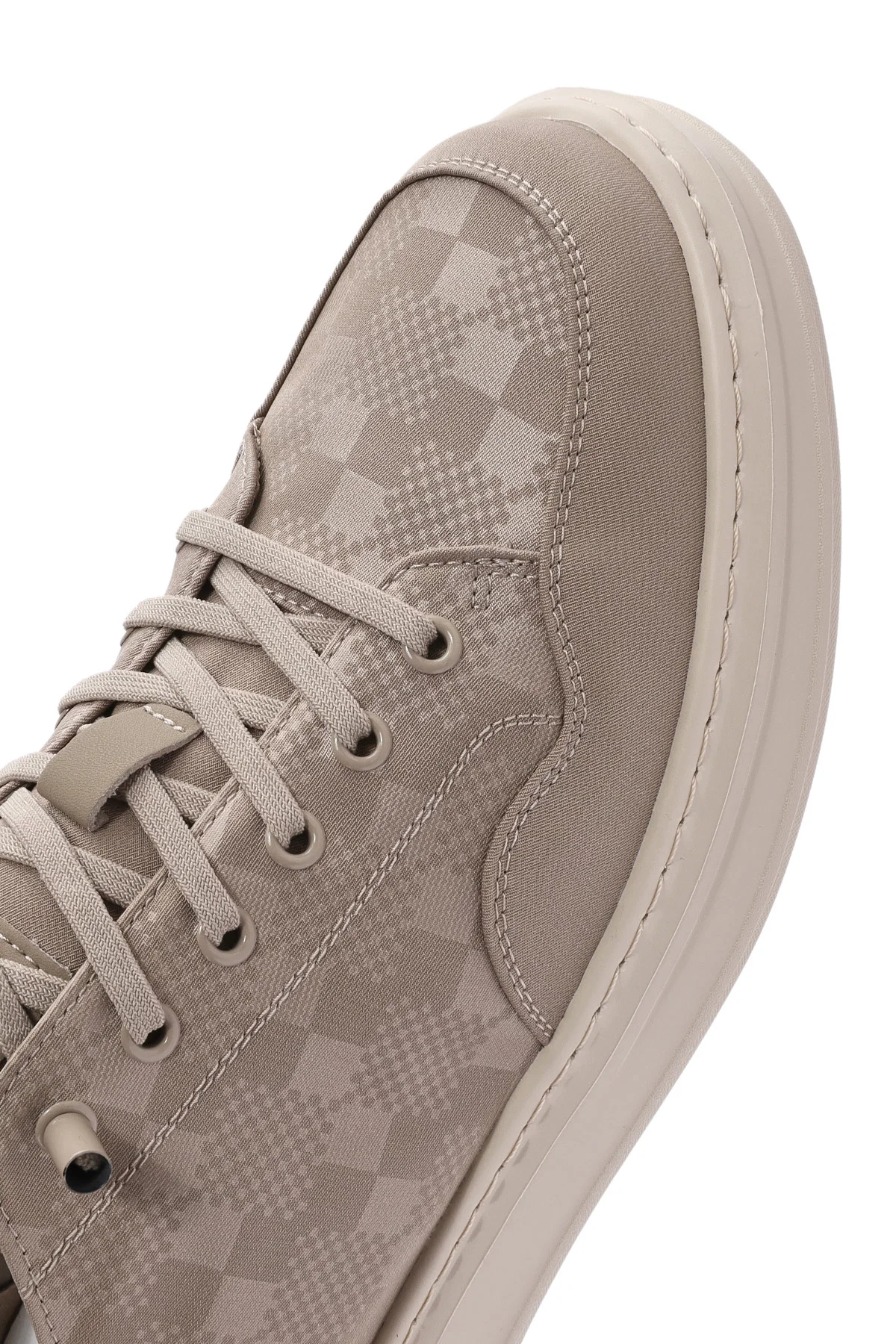Erkek Bej Bağcıklı Desenli Kumaş Sneaker - Image 9