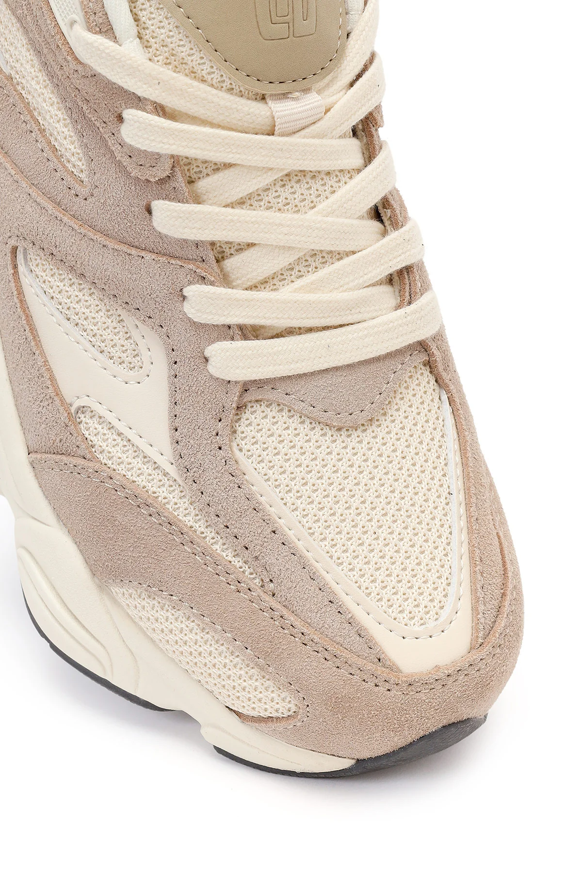 Erkek Bej Bağcıklı Kalın Tabanlı Deri Sneaker - Image 9