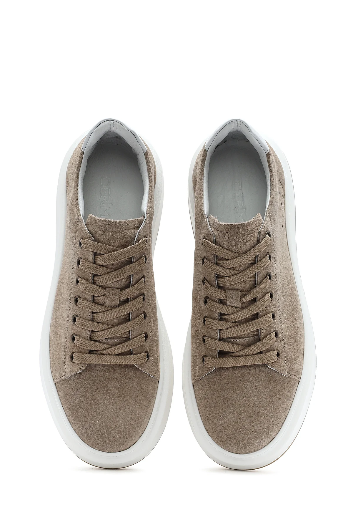Erkek Bej Bağcıklı Kalın Tabanlı Nubuk Deri Sneaker - Image 4