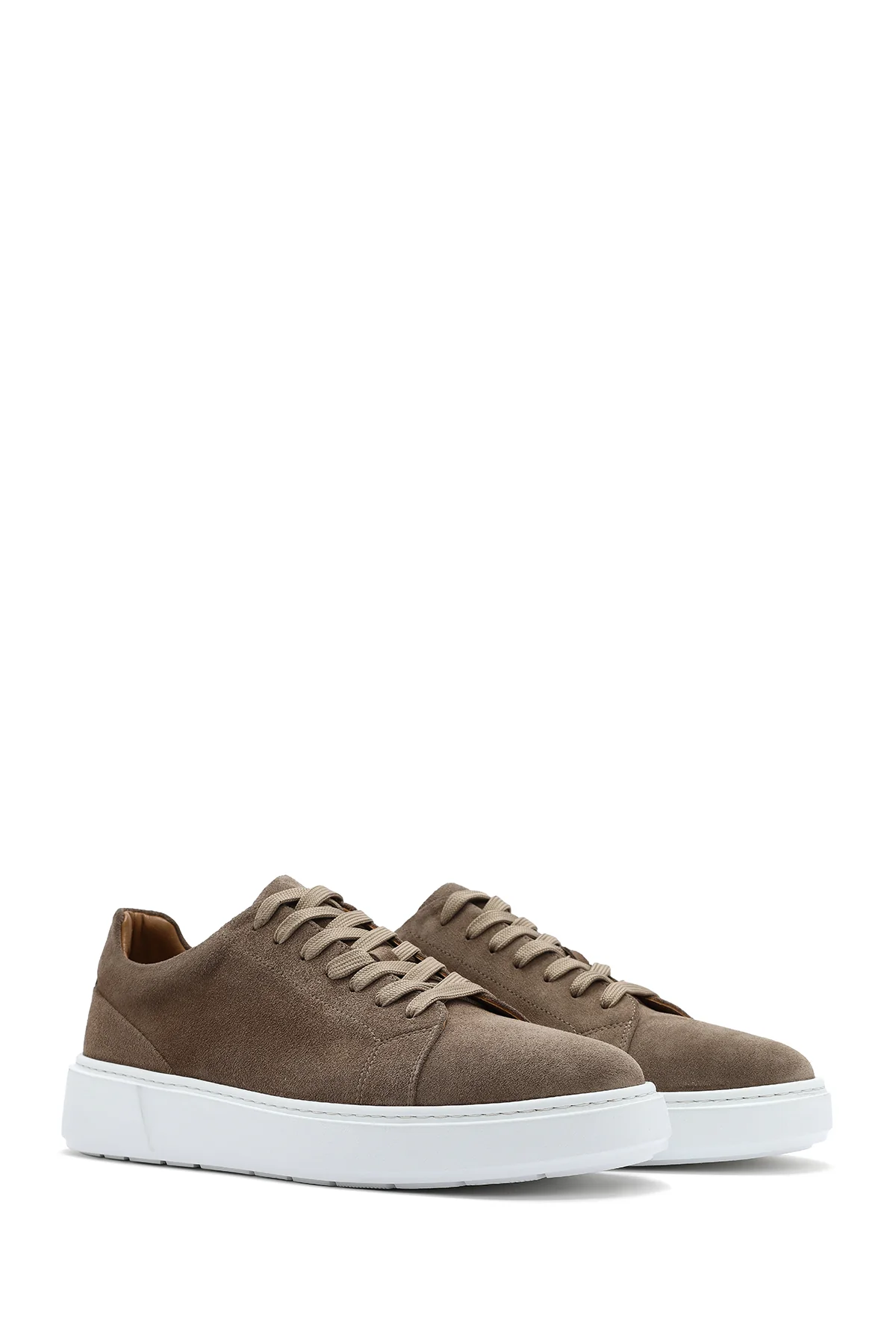 Erkek Bej Bağcıklı Kalın Tabanlı Süet Deri Sneaker - Image 2