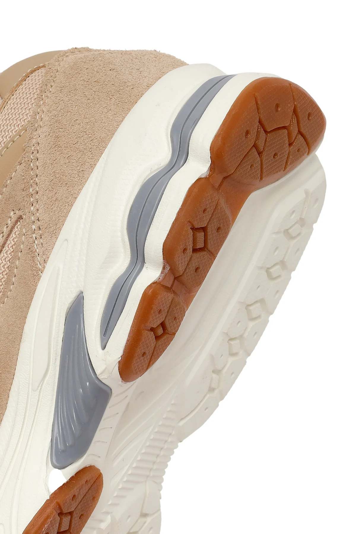 Erkek Bej Bağcıklı Kalın Tabanlı Süet Deri Sneaker - Image 8