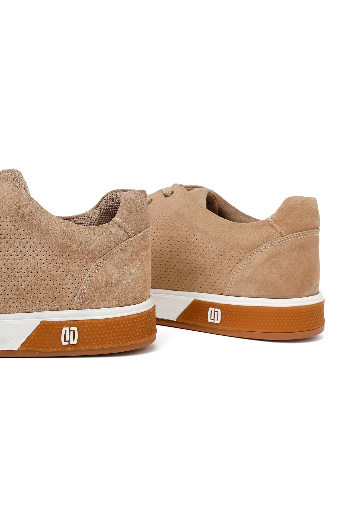 Erkek Bej Bağcıklı Süet Deri Sneaker - Image 10