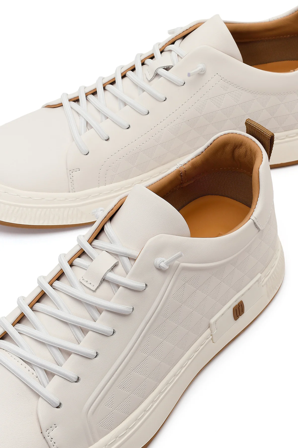 Erkek Beyaz Bağcıklı Baskılı Deri Sneaker - Image 10