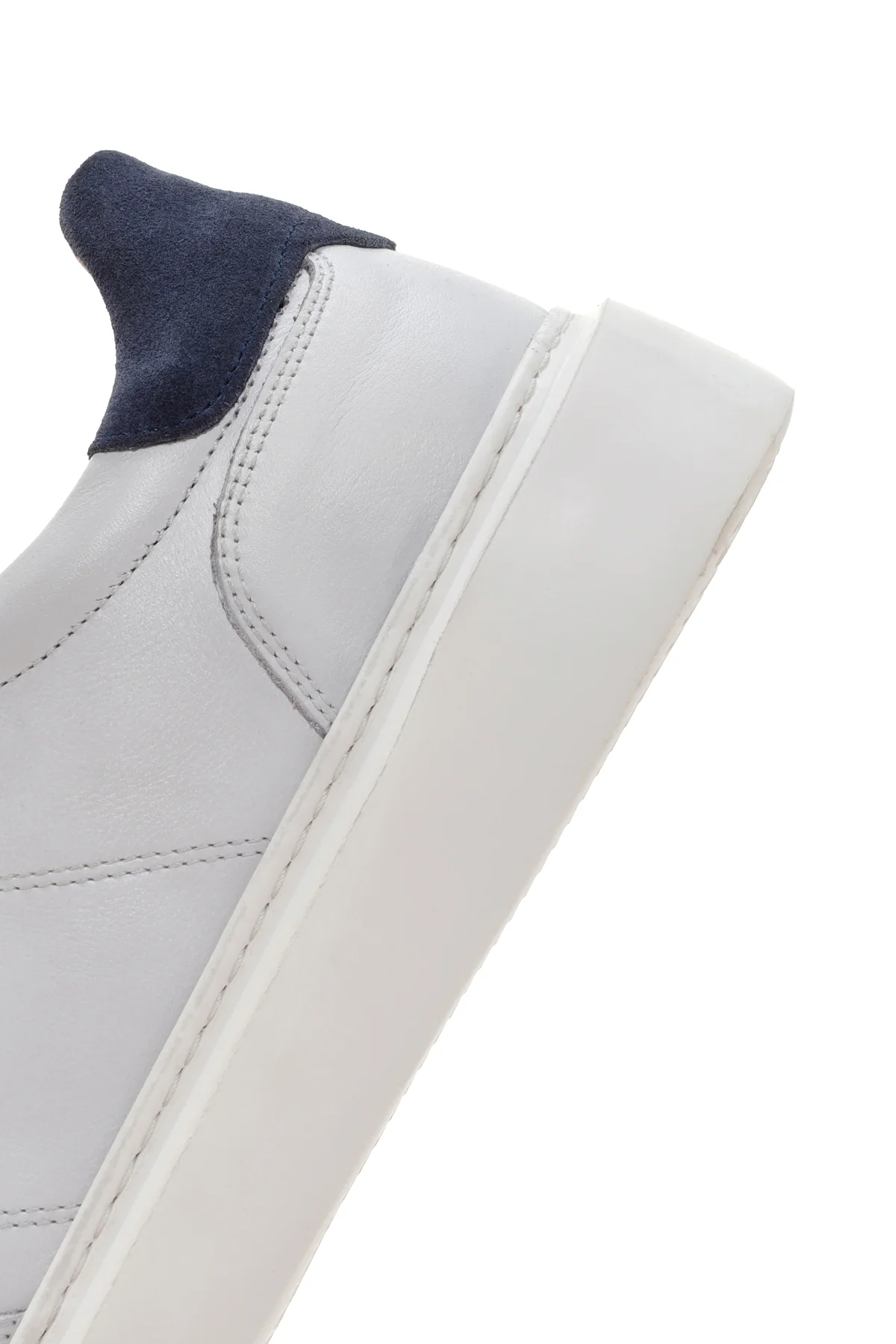 Erkek Beyaz Bağcıklı Deri Sneaker - Image 7