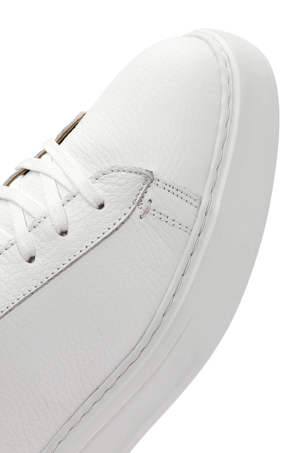 Erkek Beyaz Bağcıklı Deri Sneaker - Image 9