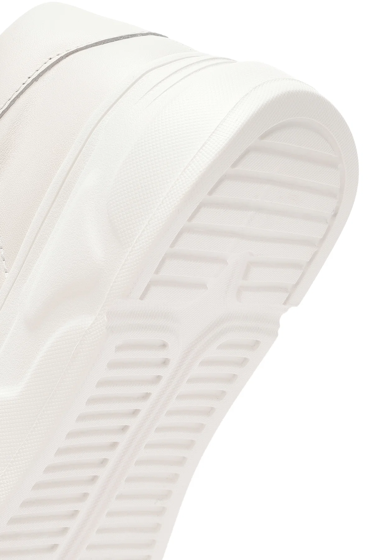 Erkek Beyaz Bağcıklı Deri Sneaker - Image 8