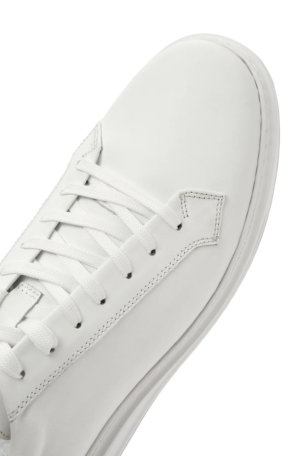 Erkek Beyaz Bağcıklı Deri Sneaker - Image 10