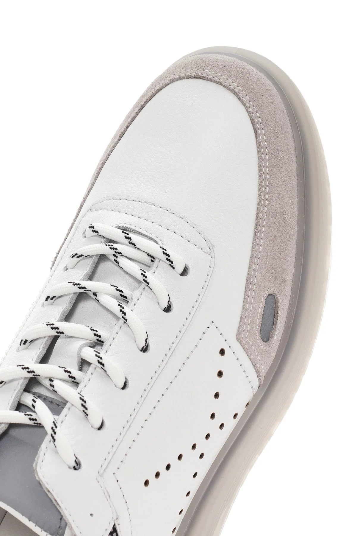 Erkek Beyaz Bağcıklı Deri Sneaker - Image 10