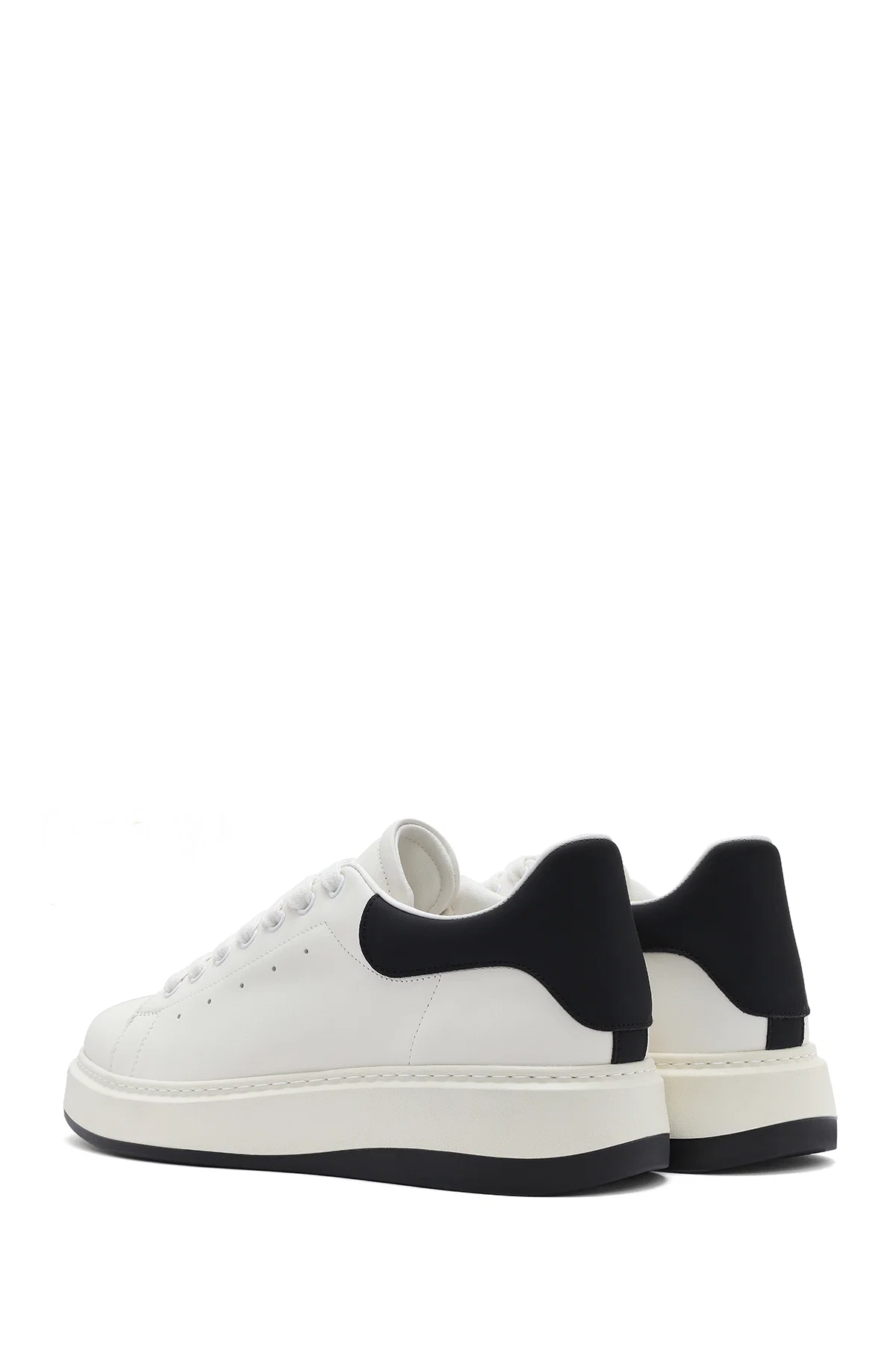 Erkek Beyaz Bağcıklı Deri Sneaker - Image 5