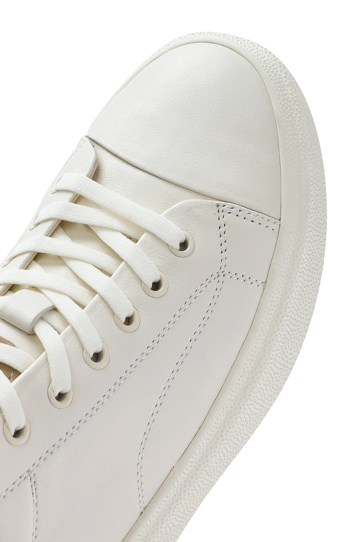 Erkek Beyaz Bağcıklı Deri Sneaker - Image 9