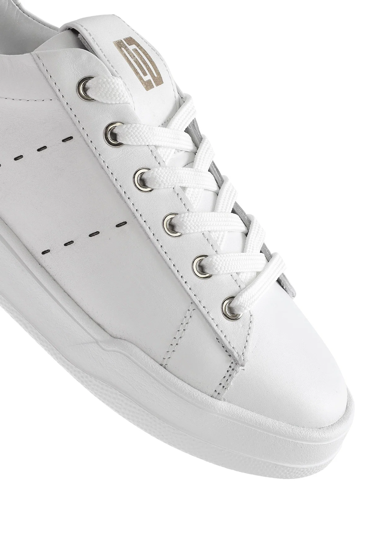 Erkek Beyaz Bağcıklı Deri Sneaker - Image 9