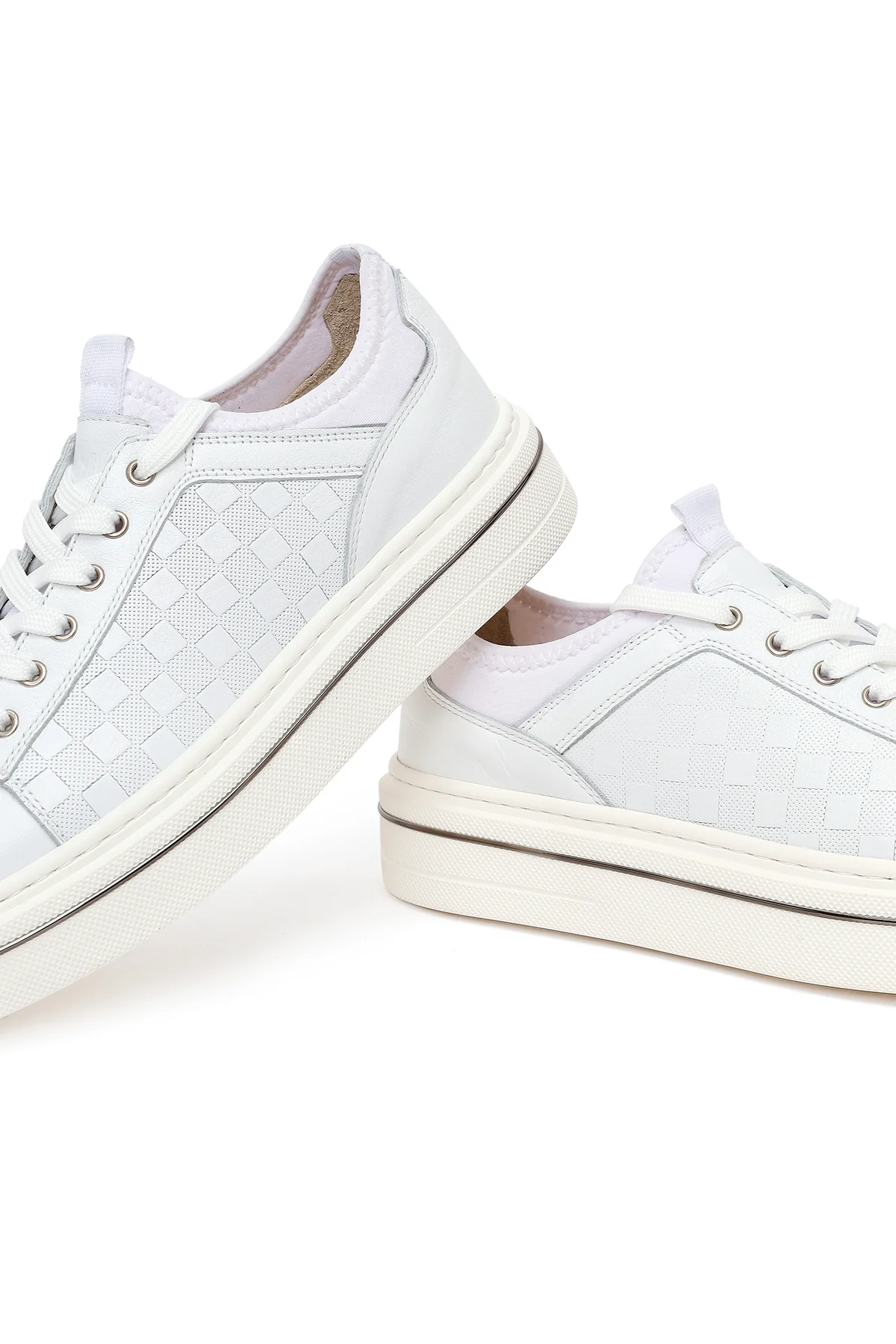 Erkek Beyaz Bağcıklı Deri Sneaker - Image 10