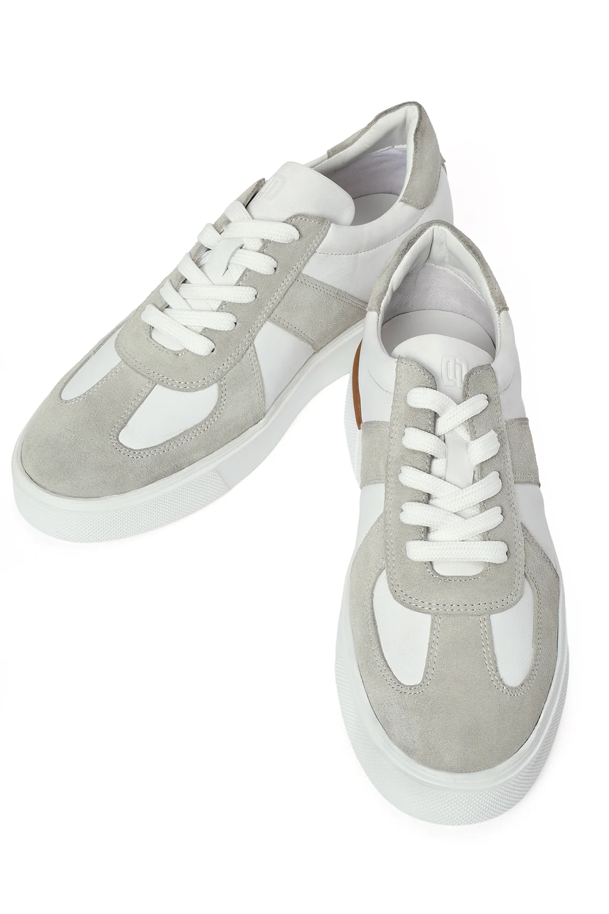 Erkek Beyaz Bağcıklı Deri Sneaker - Image 10