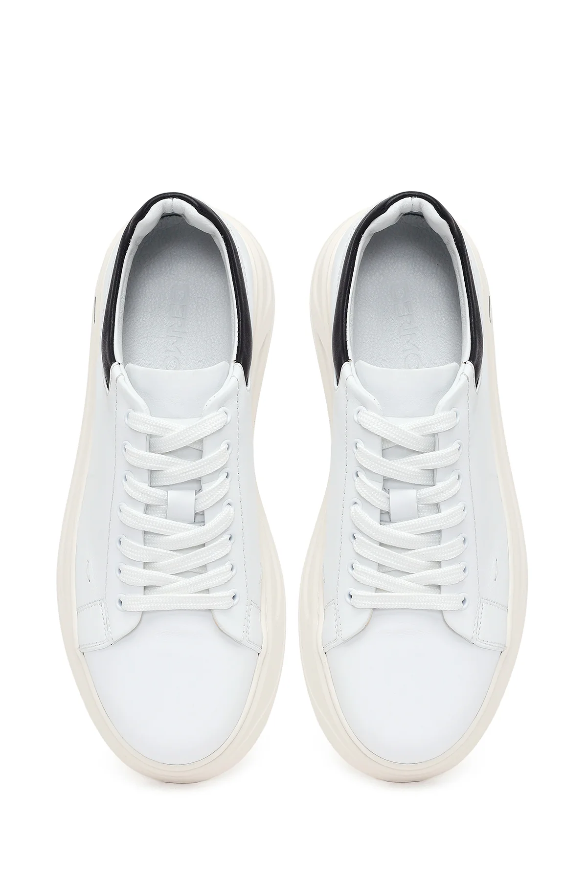 Erkek Beyaz Bağcıklı Kalın Deri Sneaker - Image 4