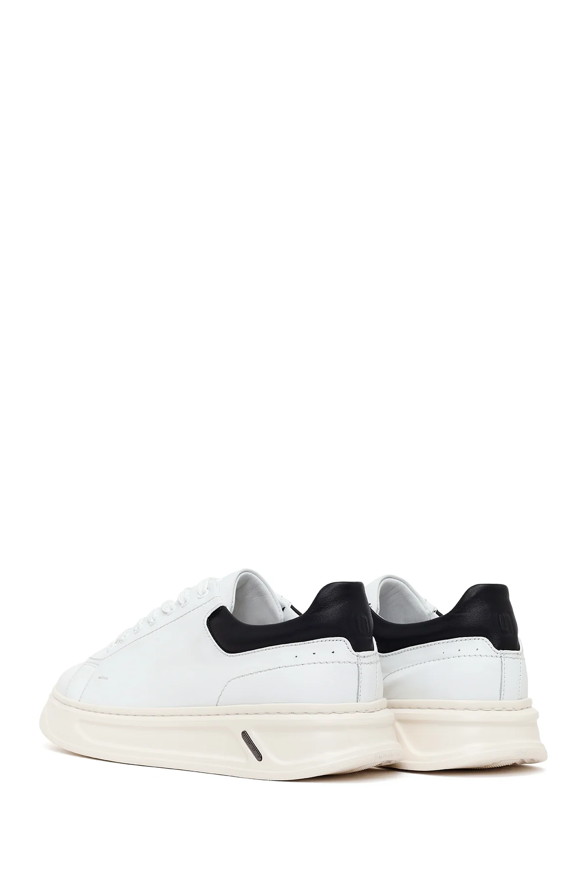 Erkek Beyaz Bağcıklı Kalın Deri Sneaker - Image 6