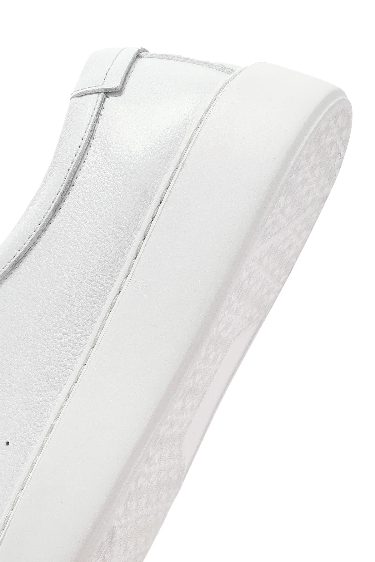 Erkek Beyaz Bağcıklı Kalın Tabanlı Deri Sneaker - Image 8