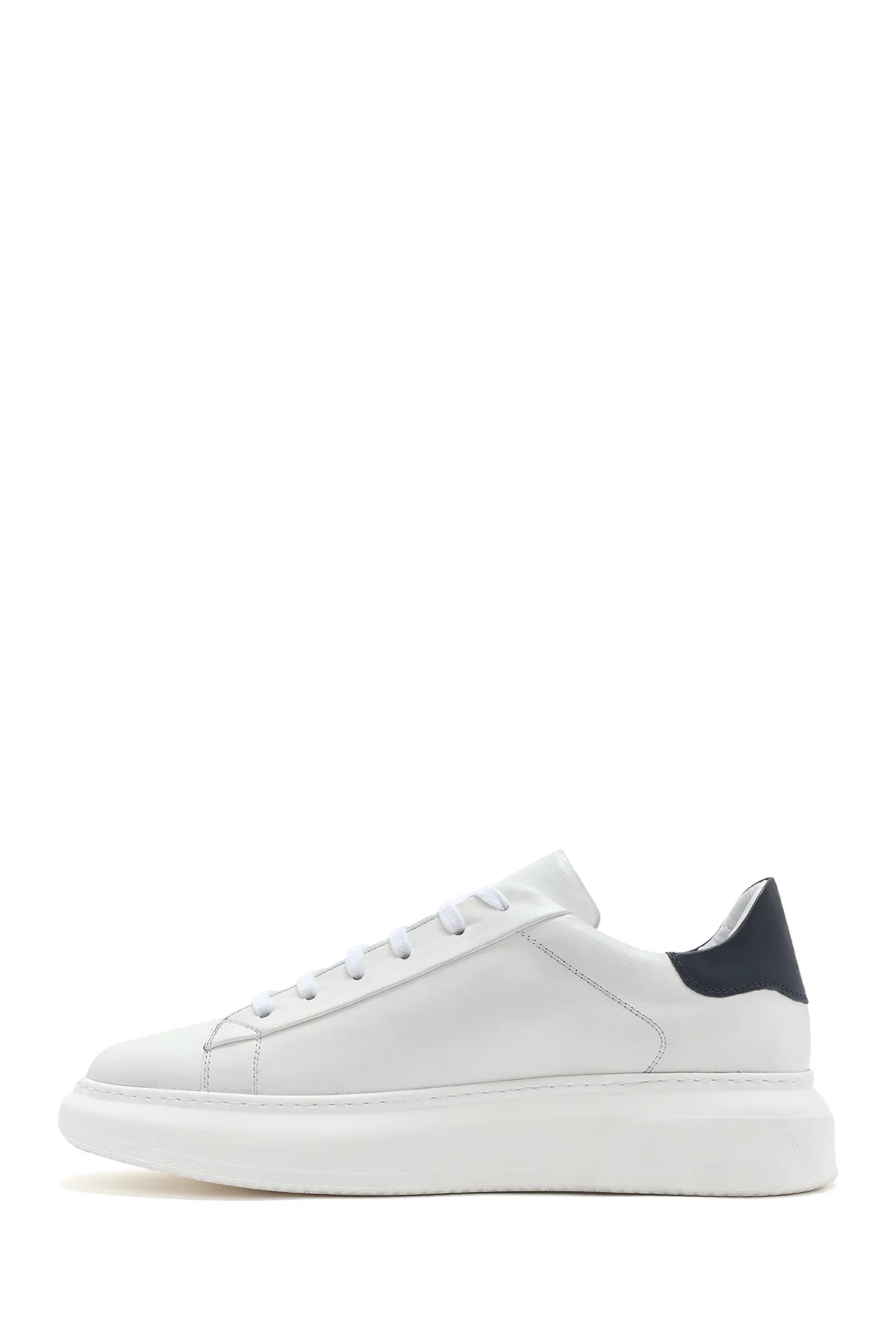 Erkek Beyaz Bağcıklı Kalın Tabanlı Deri Sneaker - Image 2