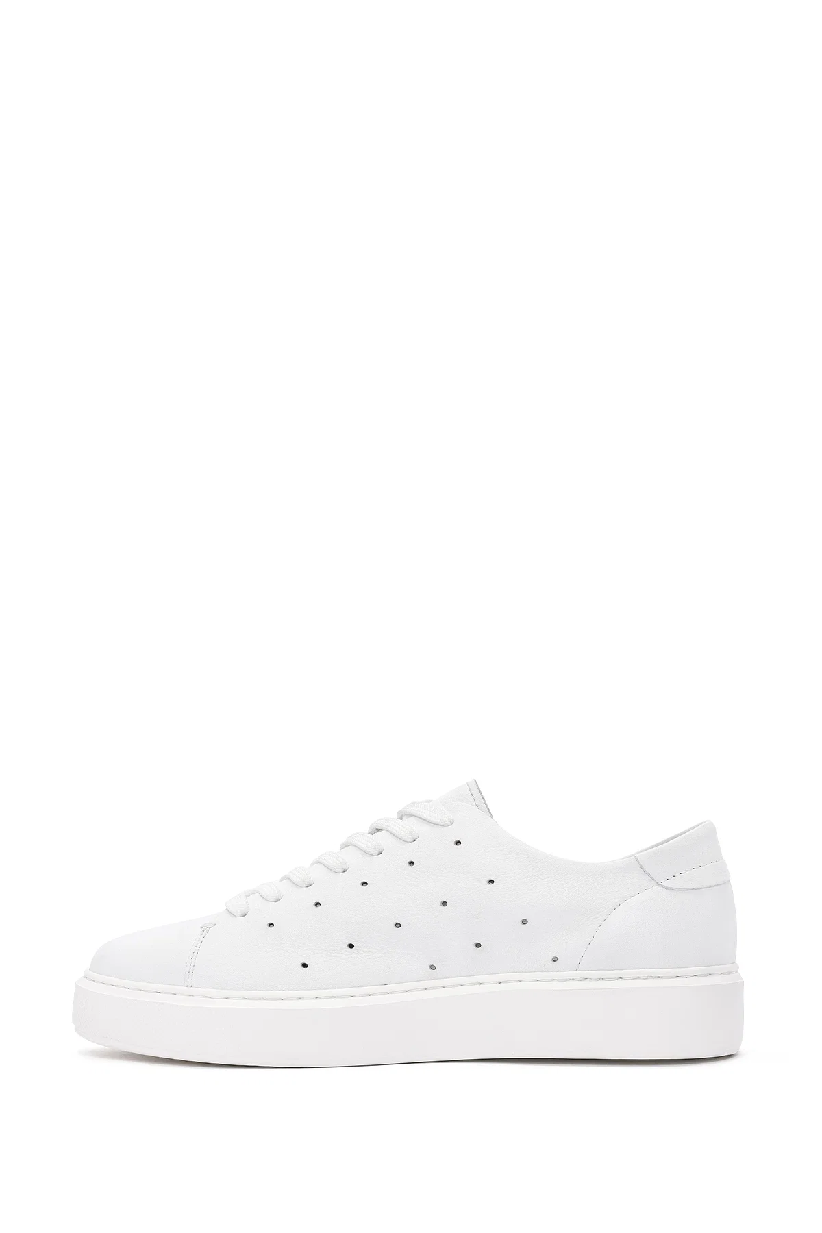 Erkek Beyaz Bağcıklı Kalın Tabanlı Deri Sneaker - Image 2