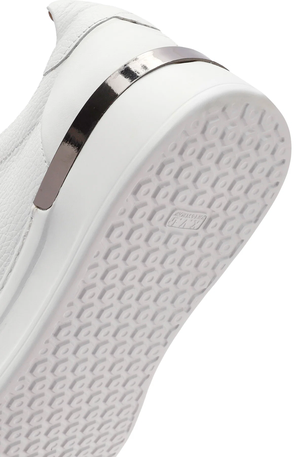 Erkek Beyaz Bağcıklı Kalın Tabanlı Deri Sneaker - Image 8