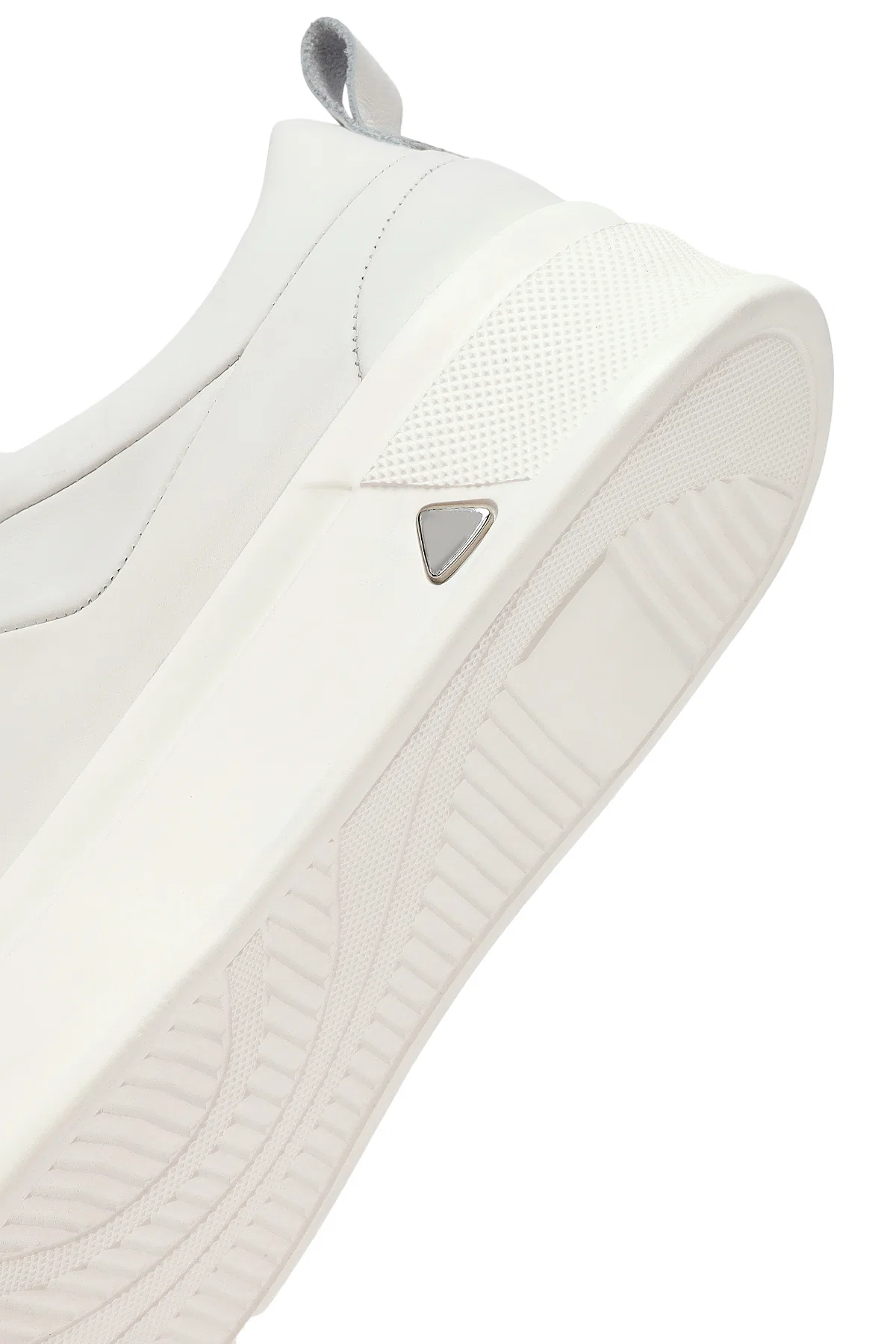 Erkek Beyaz Bağcıklı Kalın Tabanlı Deri Sneaker - Image 8