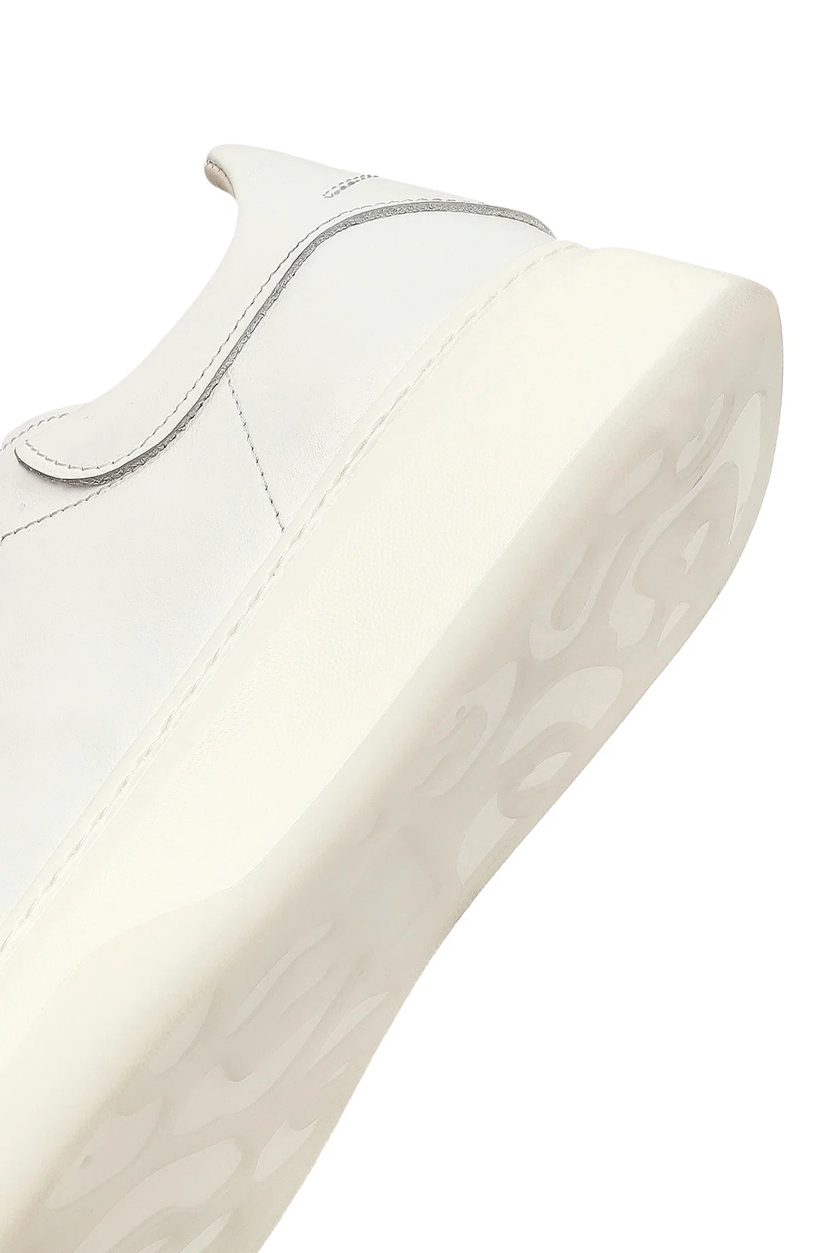 Erkek Beyaz Bağcıklı Kalın Tabanlı Deri Sneaker - Image 8