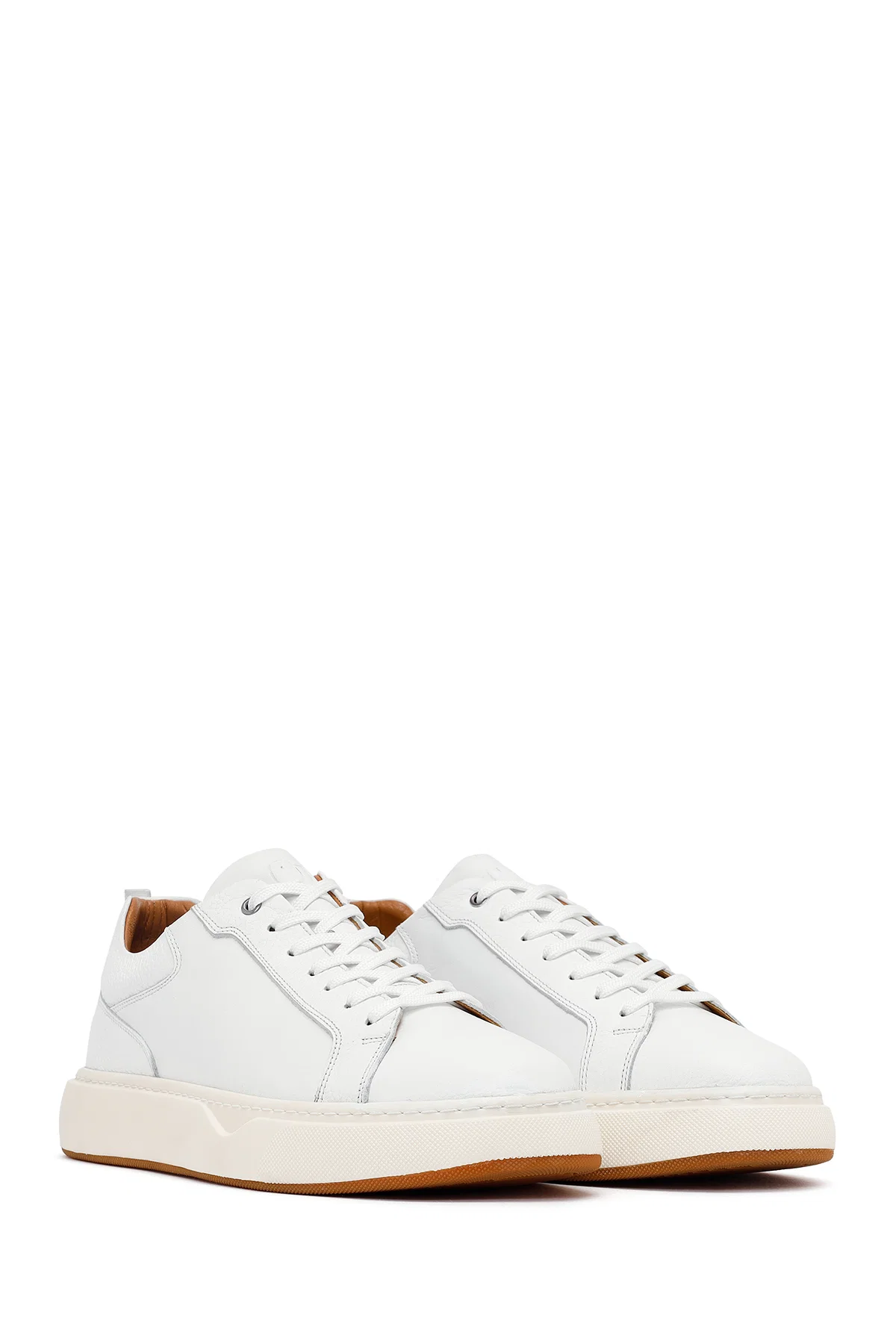 Erkek Beyaz Bağcıklı Kalın Tabanlı Deri Sneaker - Image 3